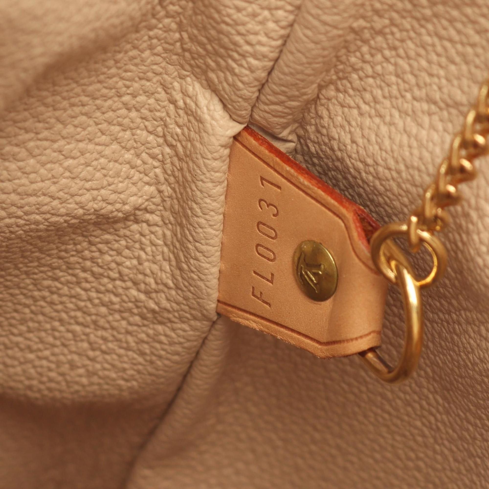 Louis Vuitton Louis Vuitton Bucket GM shoulder Size ONE SIZE - 9 Thumbnail