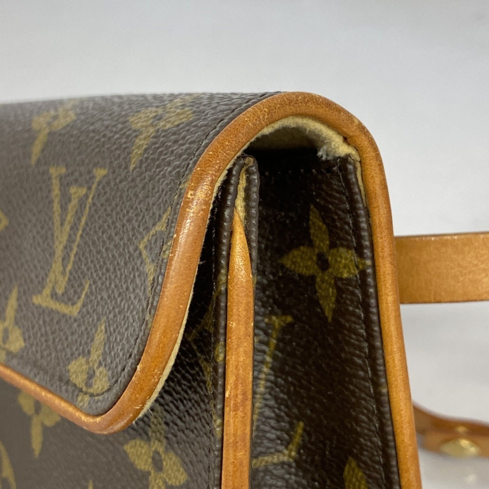 Louis Vuitton Louis Vuitton Florentine clutch Size ONE SIZE - 7 Thumbnail