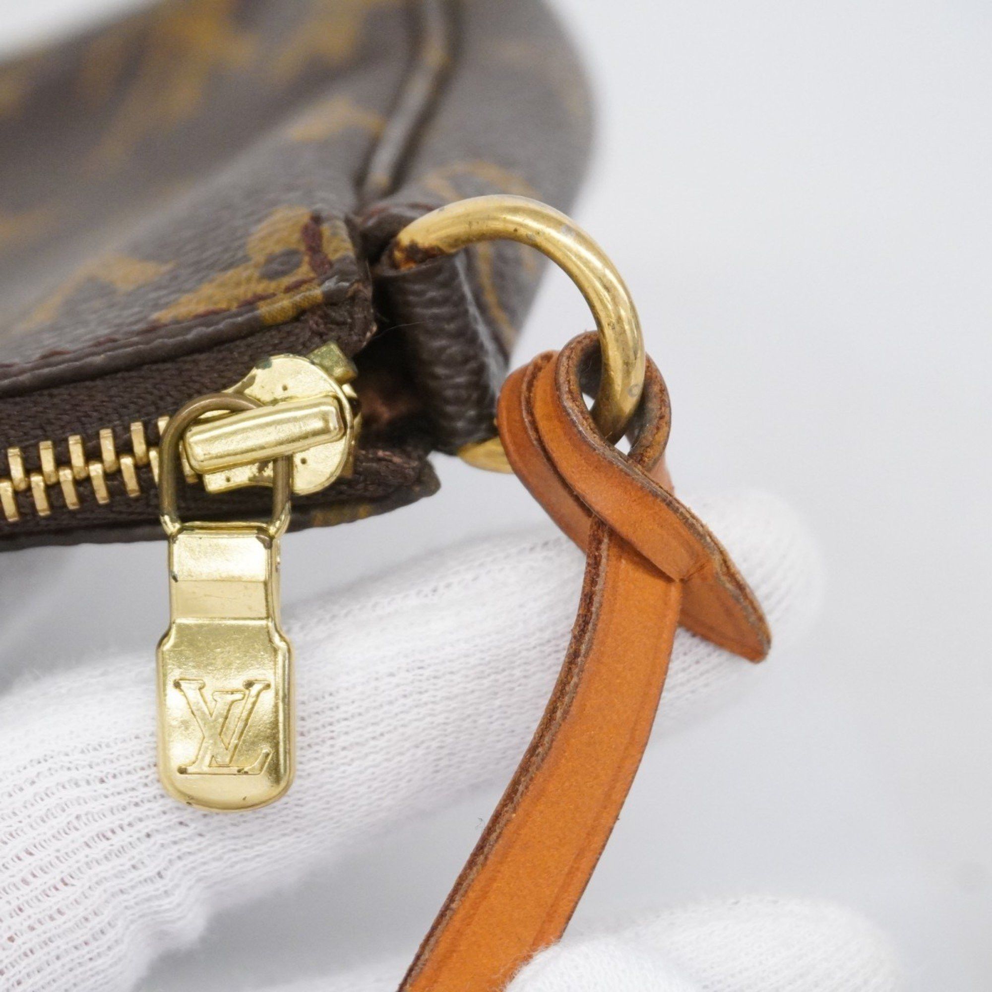 Louis Vuitton Louis Vuitton Pochette Accessoire clutch Size ONE SIZE - 8 Thumbnail