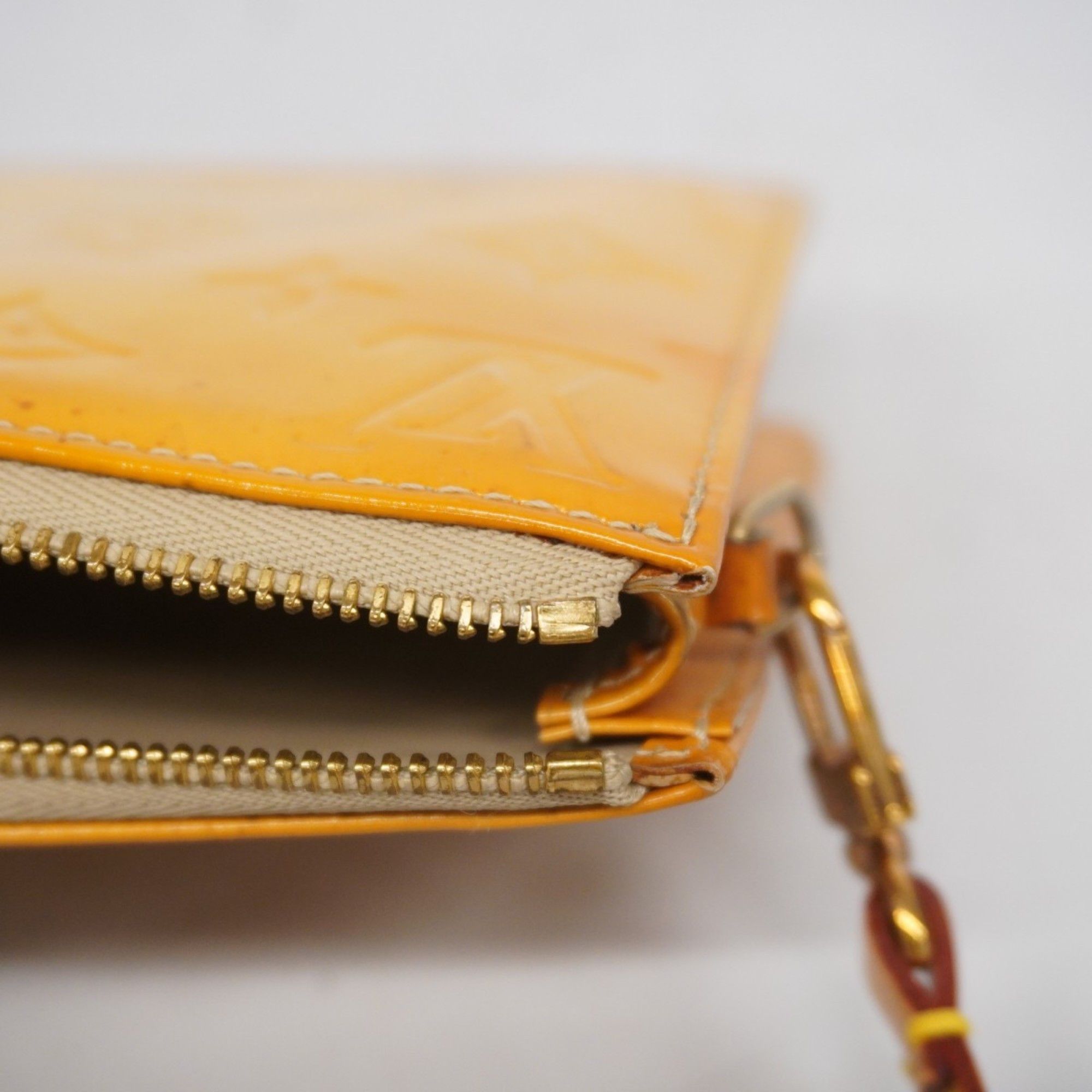 Louis Vuitton Louis Vuitton Lexington clutch Size ONE SIZE - 12 Thumbnail