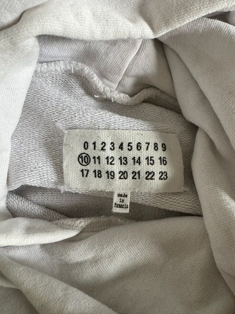 Maison Margiela Maison Margiela White Hooded Sweatshirt Size US L / EU 52-54 / 3 - 5 Thumbnail