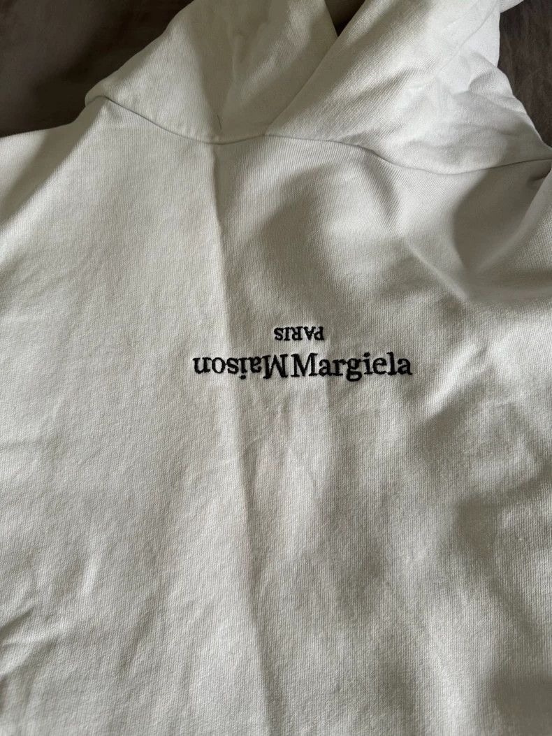 Maison Margiela Maison Margiela White Hooded Sweatshirt Size US L / EU 52-54 / 3 - 2 Thumbnail