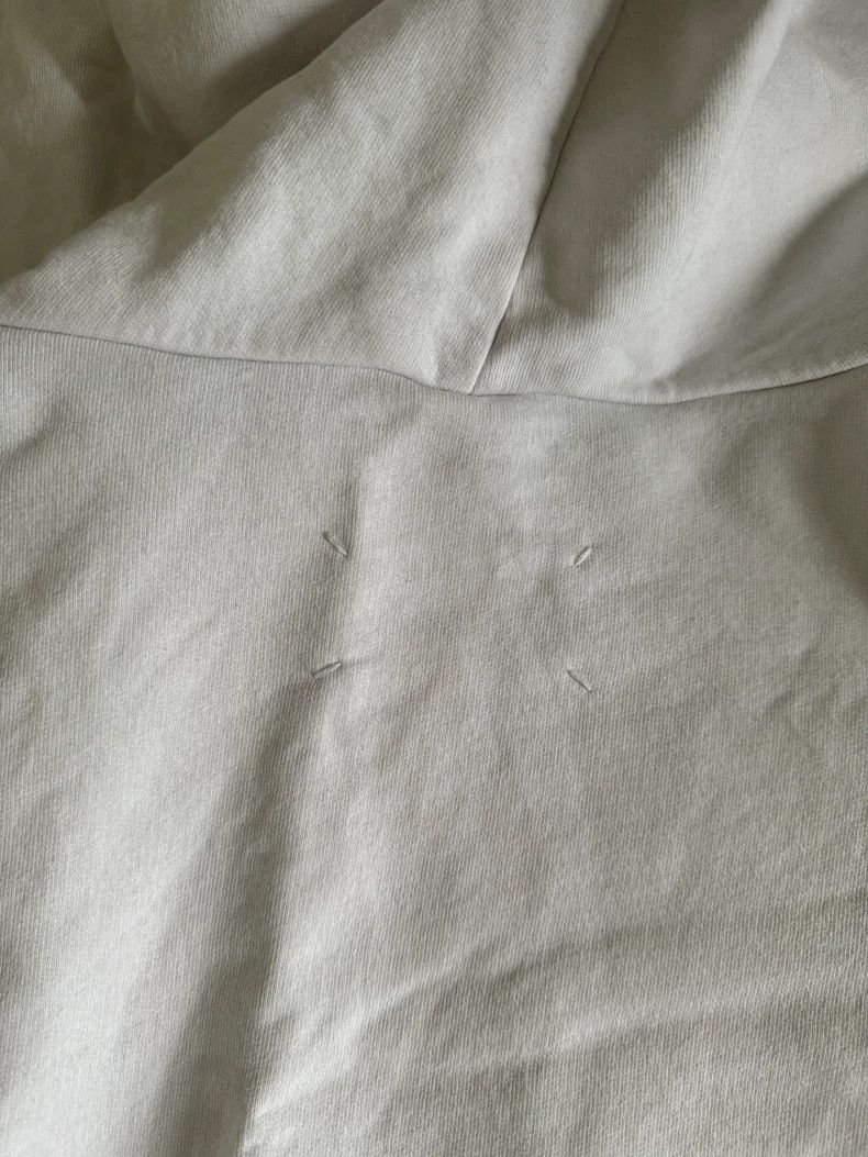 Maison Margiela Maison Margiela White Hooded Sweatshirt Size US L / EU 52-54 / 3 - 4 Thumbnail