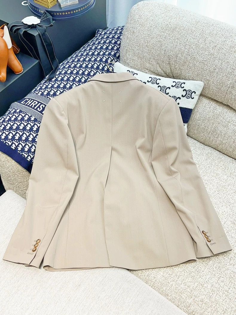 Maison Margiela Beige Long Sleeve Blazer for Women Size US M / EU 48-50 / 2 - 2 Thumbnail