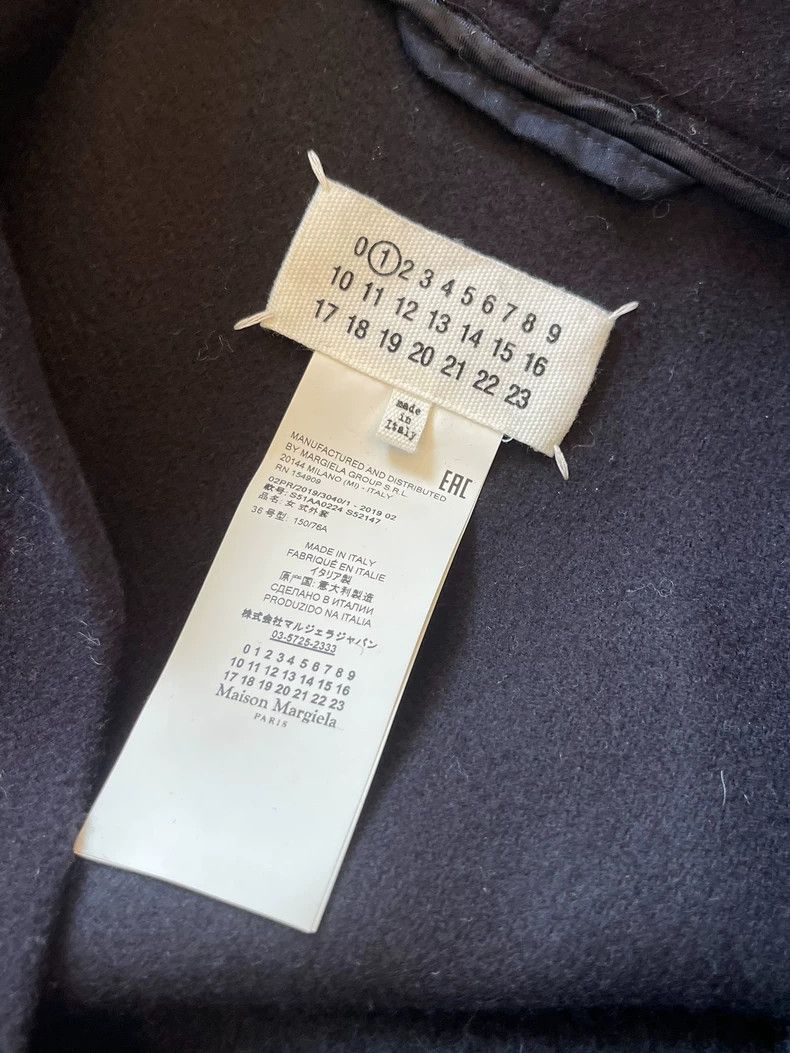 Maison Margiela Large Maison Margiela Wool Cape Size US M / EU 48-50 / 2 - 7 Thumbnail