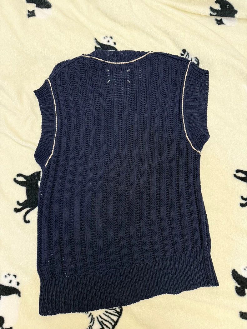 Maison Margiela Blue Knitted Vest by Maison Margiela Size US M / EU 48-50 / 2 - 3 Thumbnail