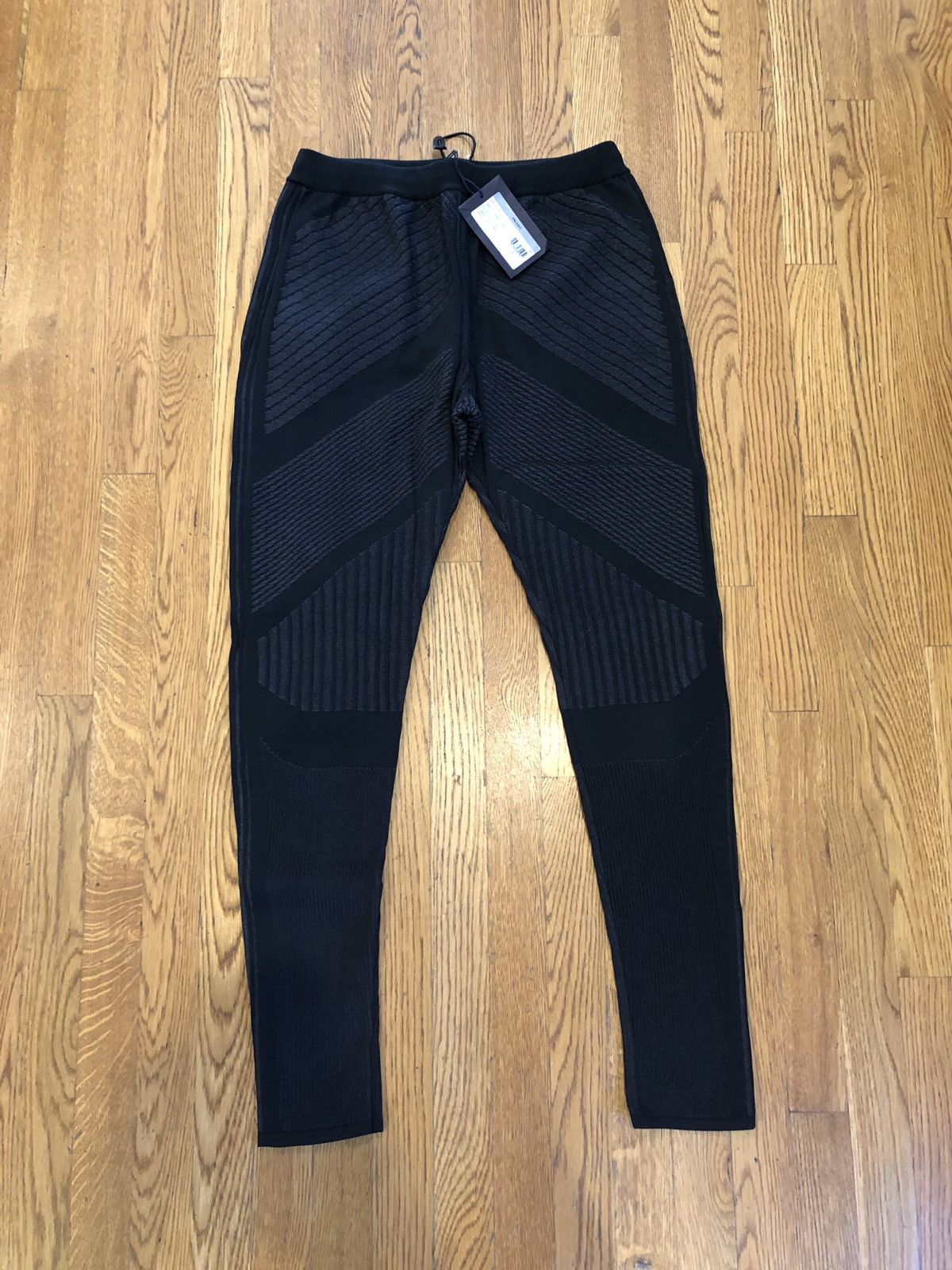 Prada Nylon Tec Leggings BNWT Size US 30 / EU 46 - 2 Thumbnail