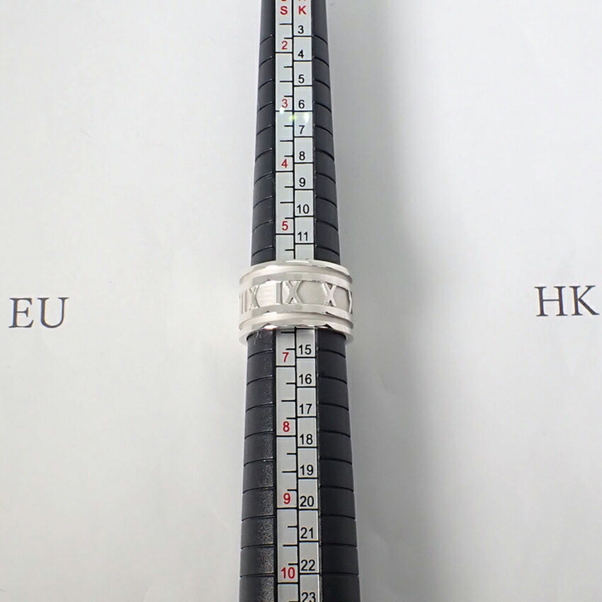 Tiffany & Co. Tiffany & Co Atlas ring Size ONE SIZE - 9 Thumbnail