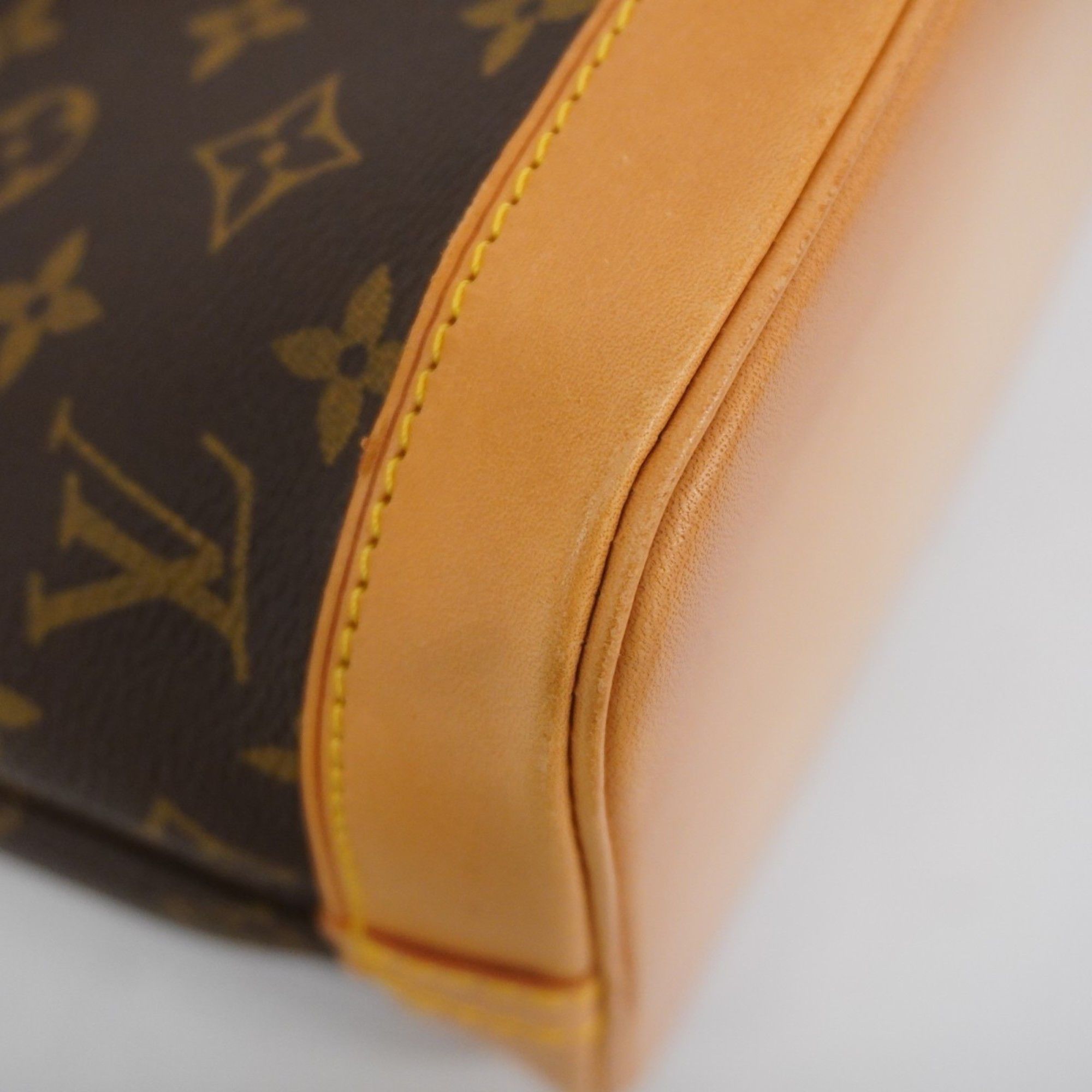 Louis Vuitton Louis Vuitton Alma handbag Size ONE SIZE - 6 Thumbnail