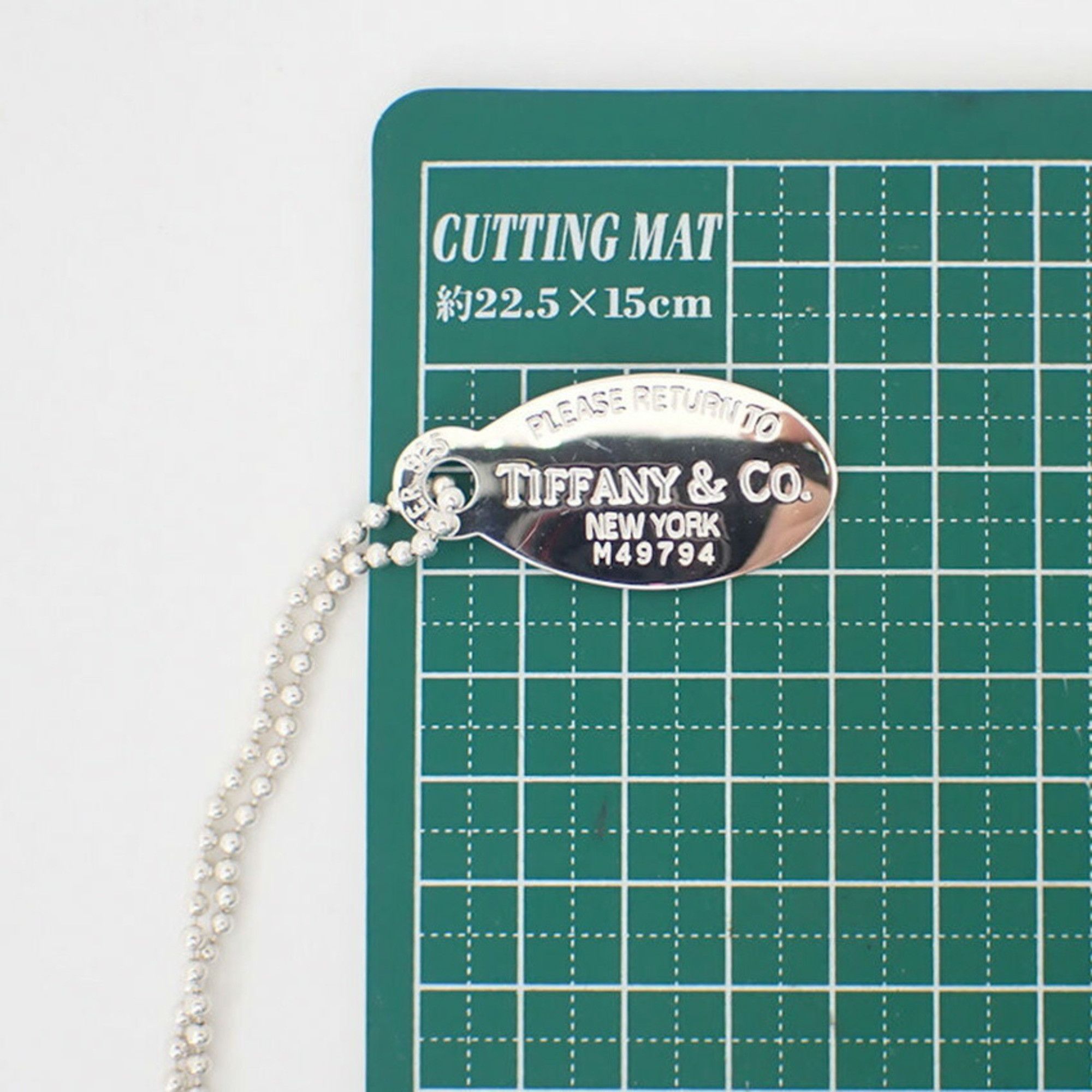 Tiffany & Co. Tiffany & Co Oval Tag Necklace necklace Size ONE SIZE - 10 Thumbnail