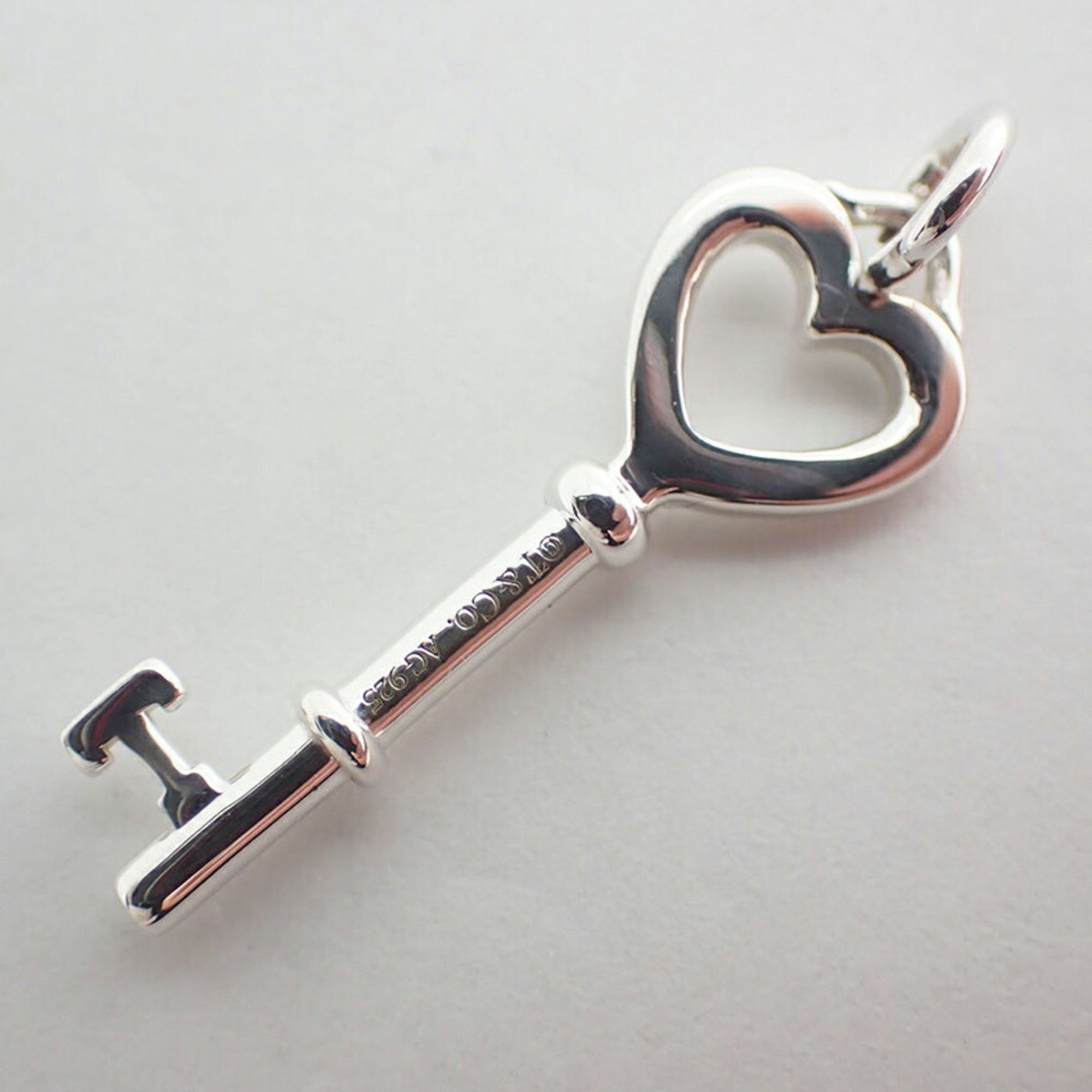 Tiffany & Co. Tiffany & Co Key heart pendant Size ONE SIZE - 5 Thumbnail