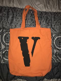 Vlone nike 2024 tote bag