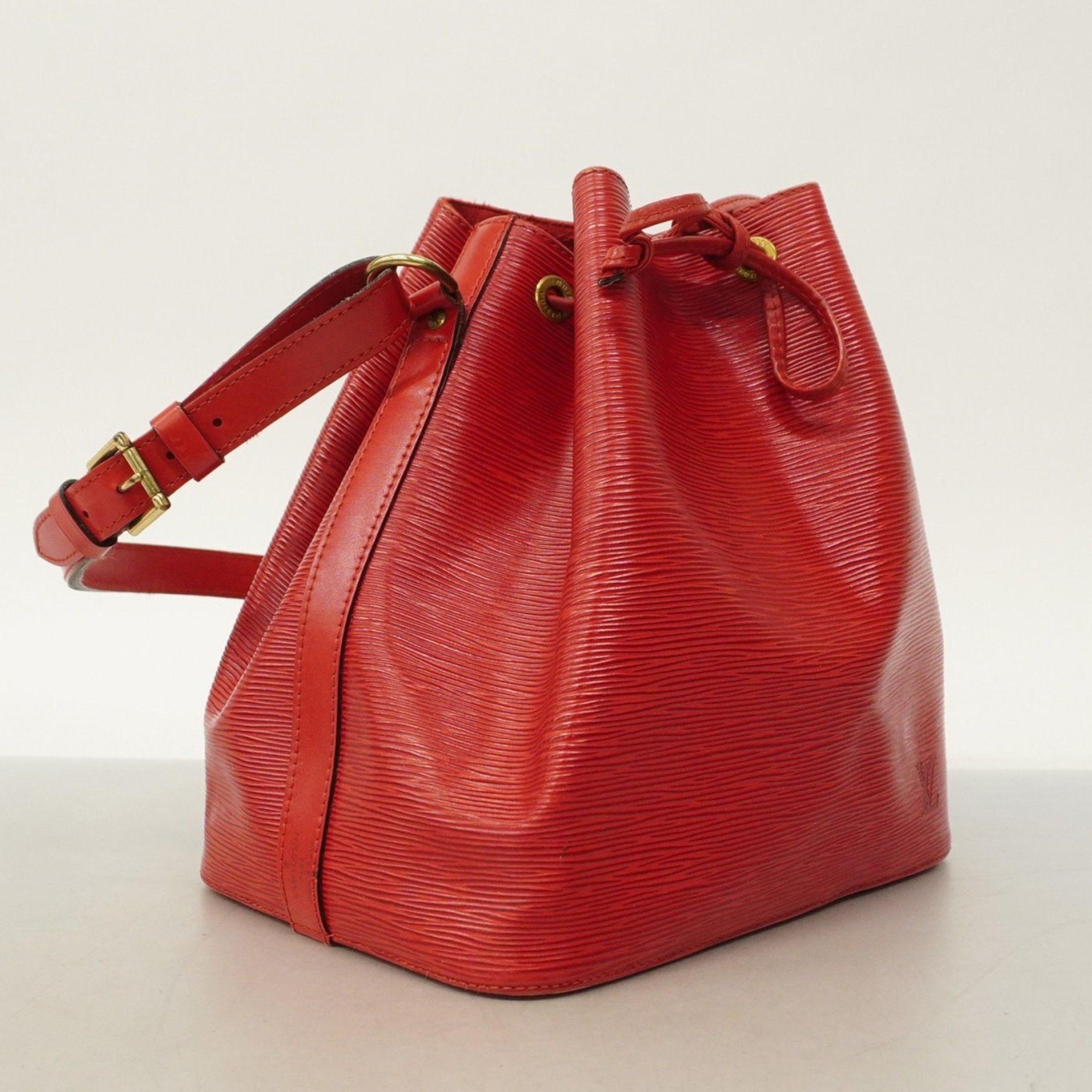 Louis Vuitton Louis Vuitton Petit Noé shoulder Size ONE SIZE - 3 Thumbnail