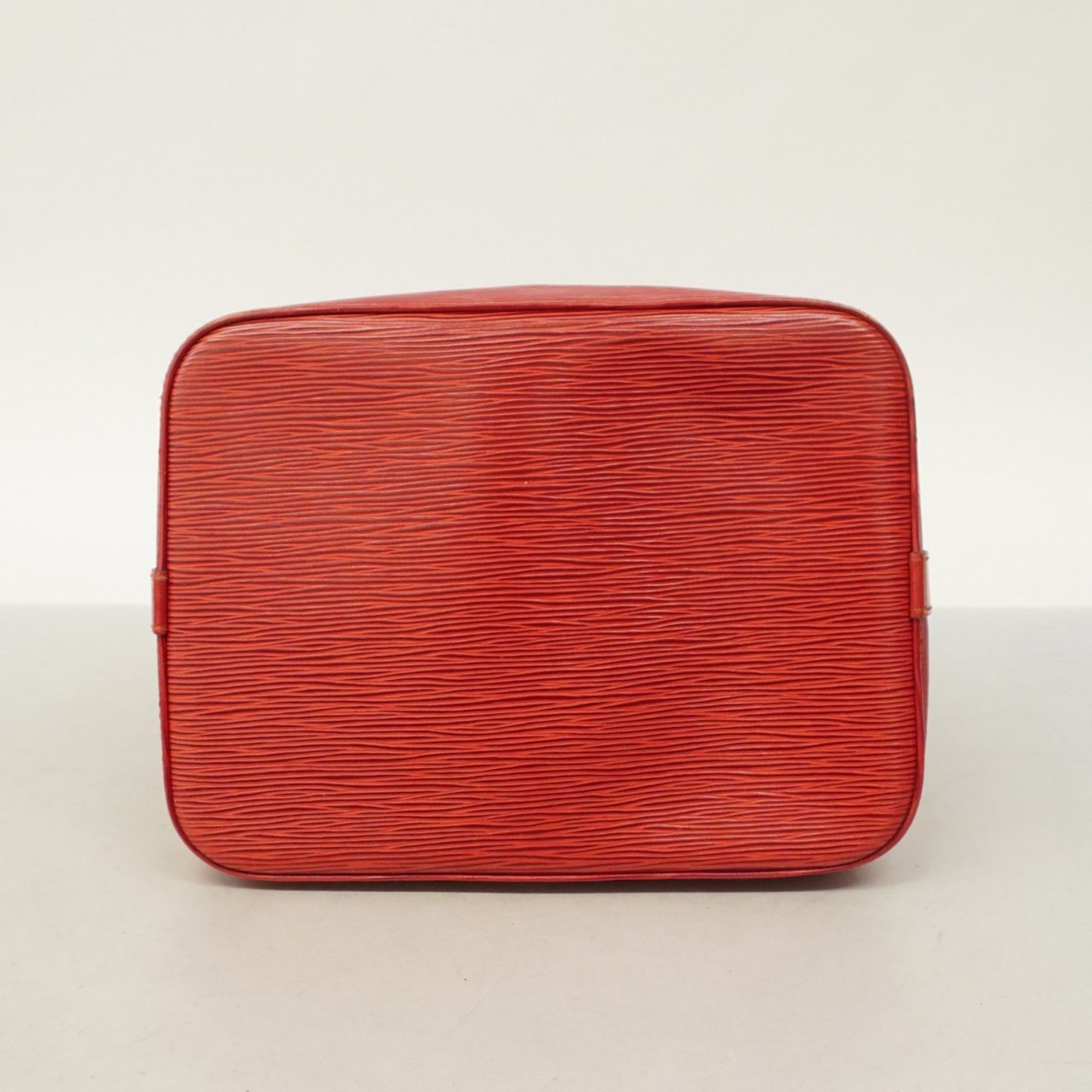 Louis Vuitton Louis Vuitton Petit Noé shoulder Size ONE SIZE - 5 Thumbnail