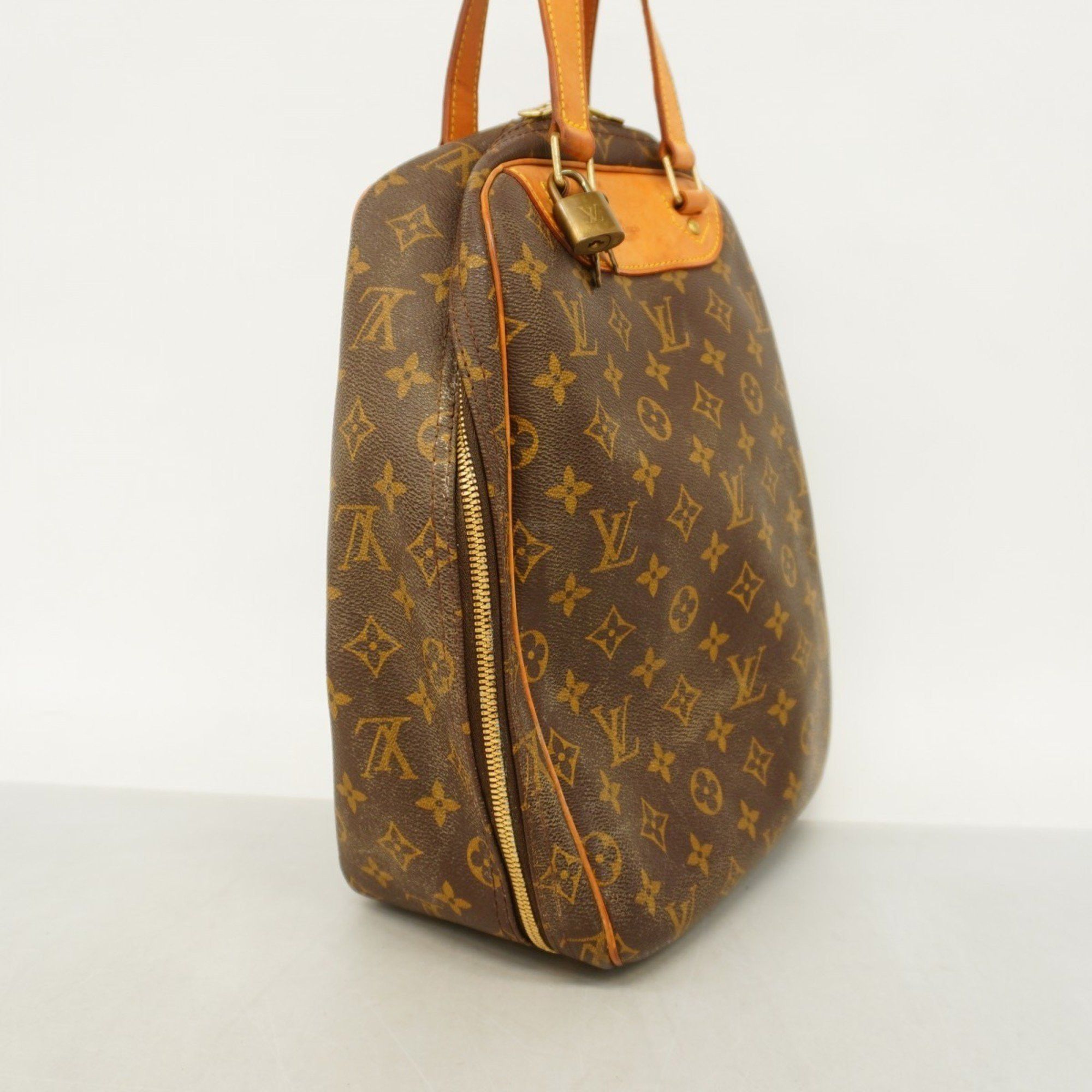 Louis Vuitton Louis Vuitton Excursion handbag Size ONE SIZE - 3 Thumbnail