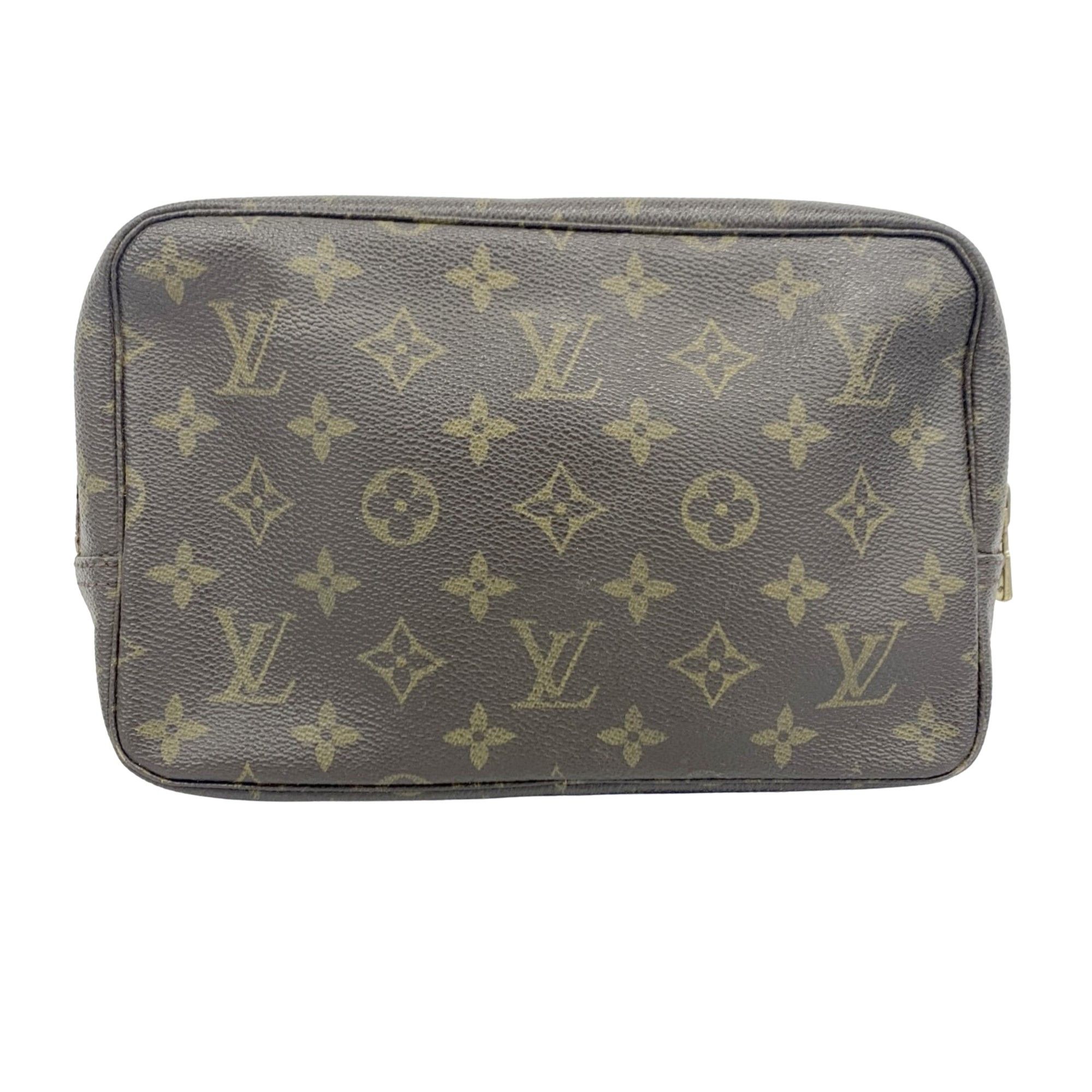 Louis Vuitton Louis Vuitton Trousse Toilette 28 clutch Size ONE SIZE - 2 Thumbnail