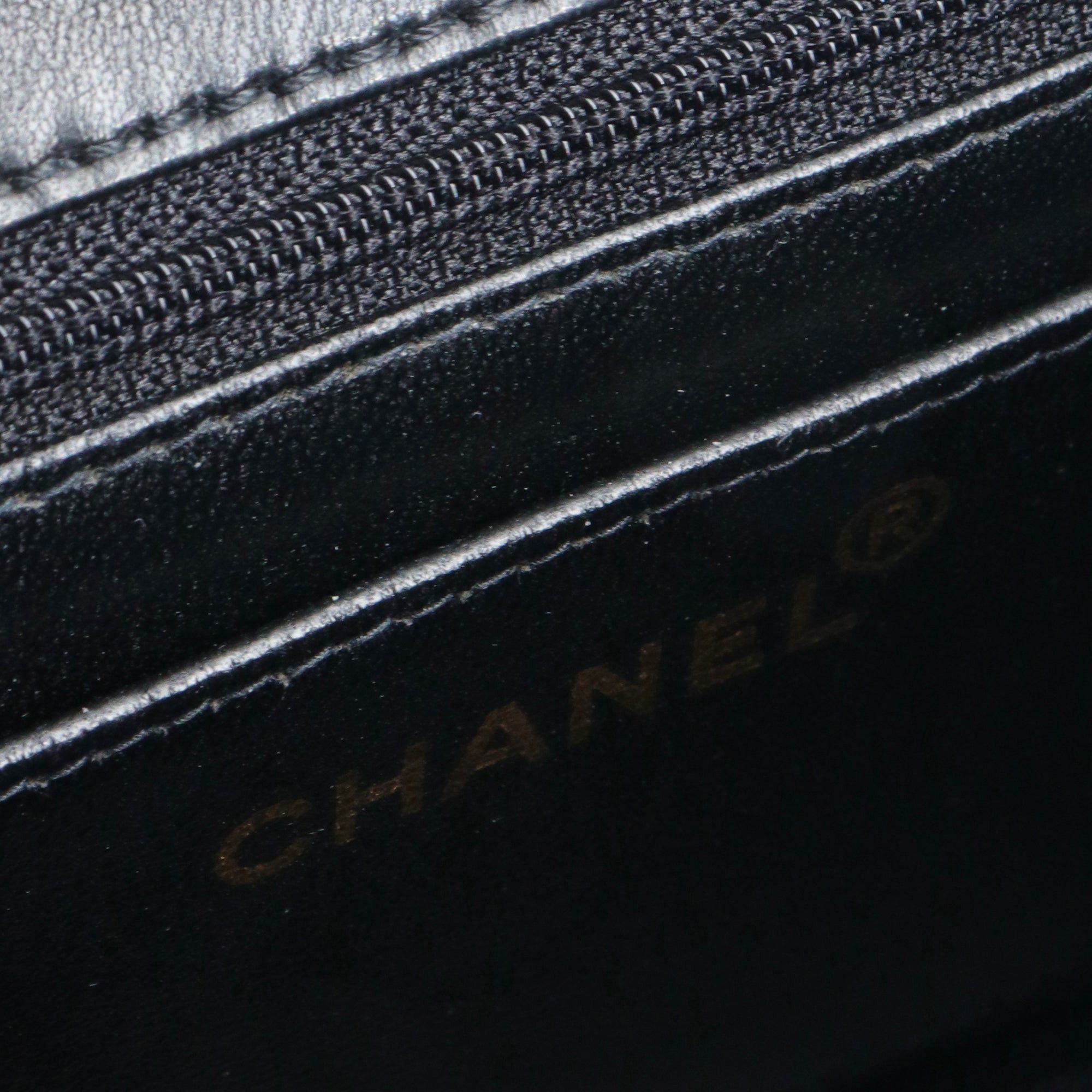 Chanel CHANEL - Chanel Timeless Mini Square so black shoulder bag in black leather Size ONE SIZE - 10 Thumbnail