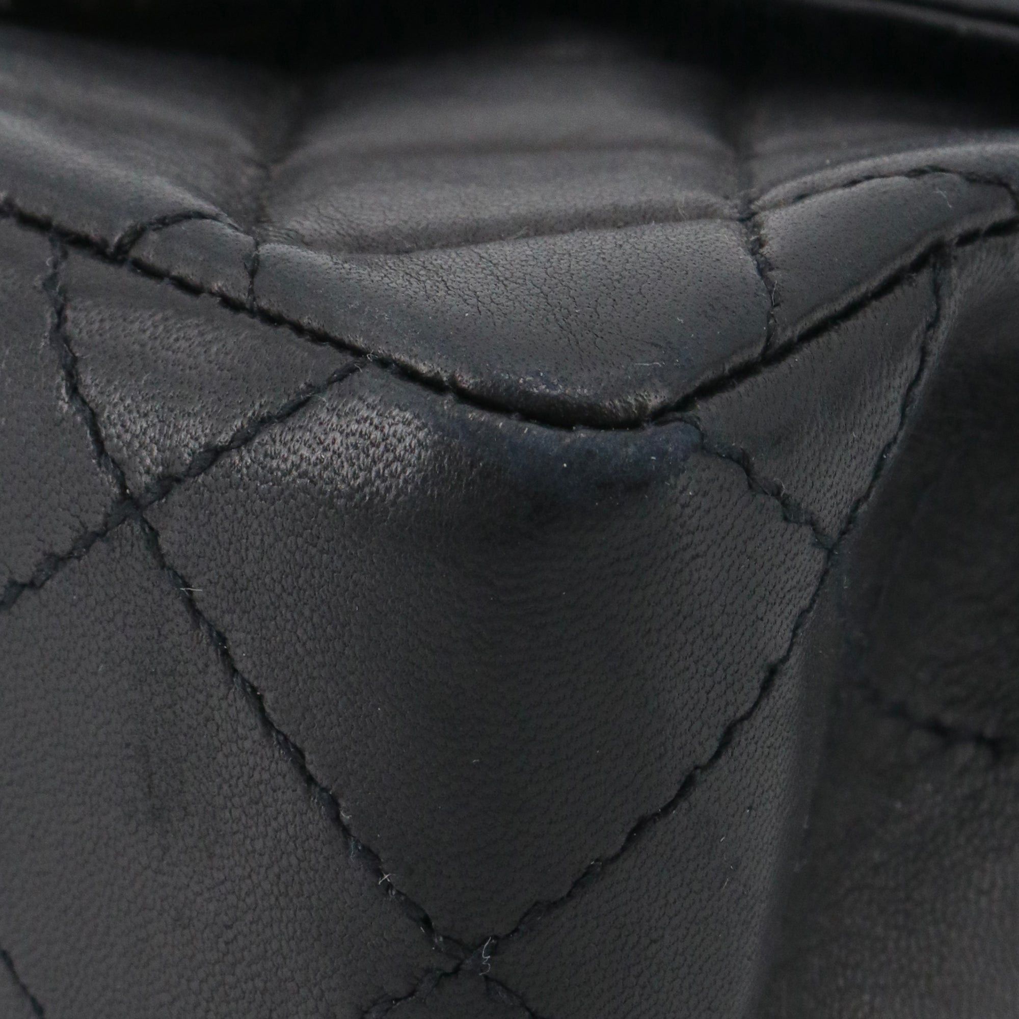 Chanel CHANEL - Chanel Timeless Mini Square so black shoulder bag in black leather Size ONE SIZE - 9 Thumbnail
