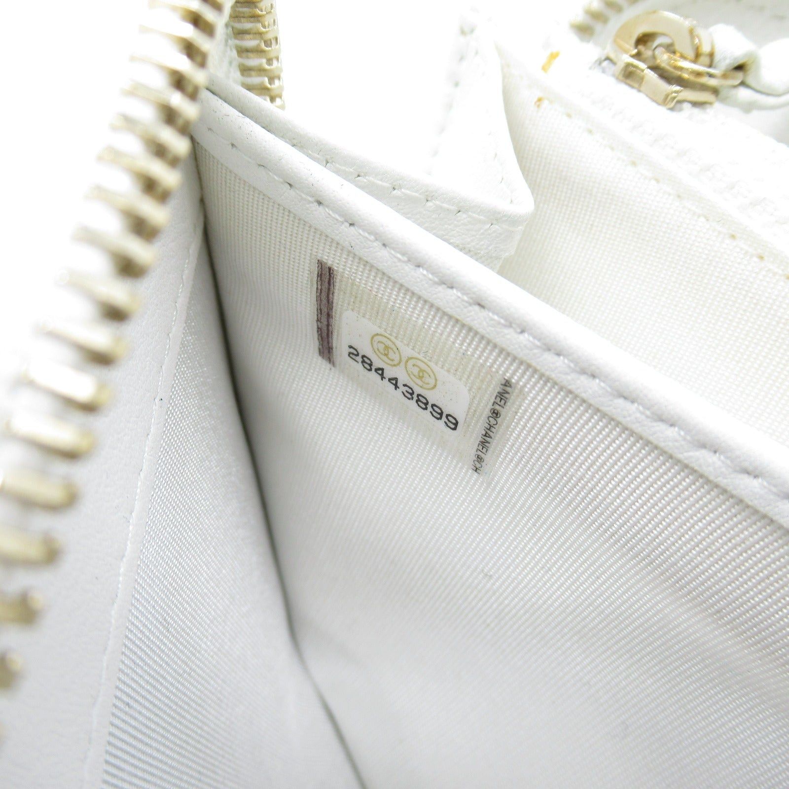 Chanel Chanel Gabriel De Round Long Wallet Zipper Leather White Gold Hardware Size ONE SIZE - 7 Thumbnail