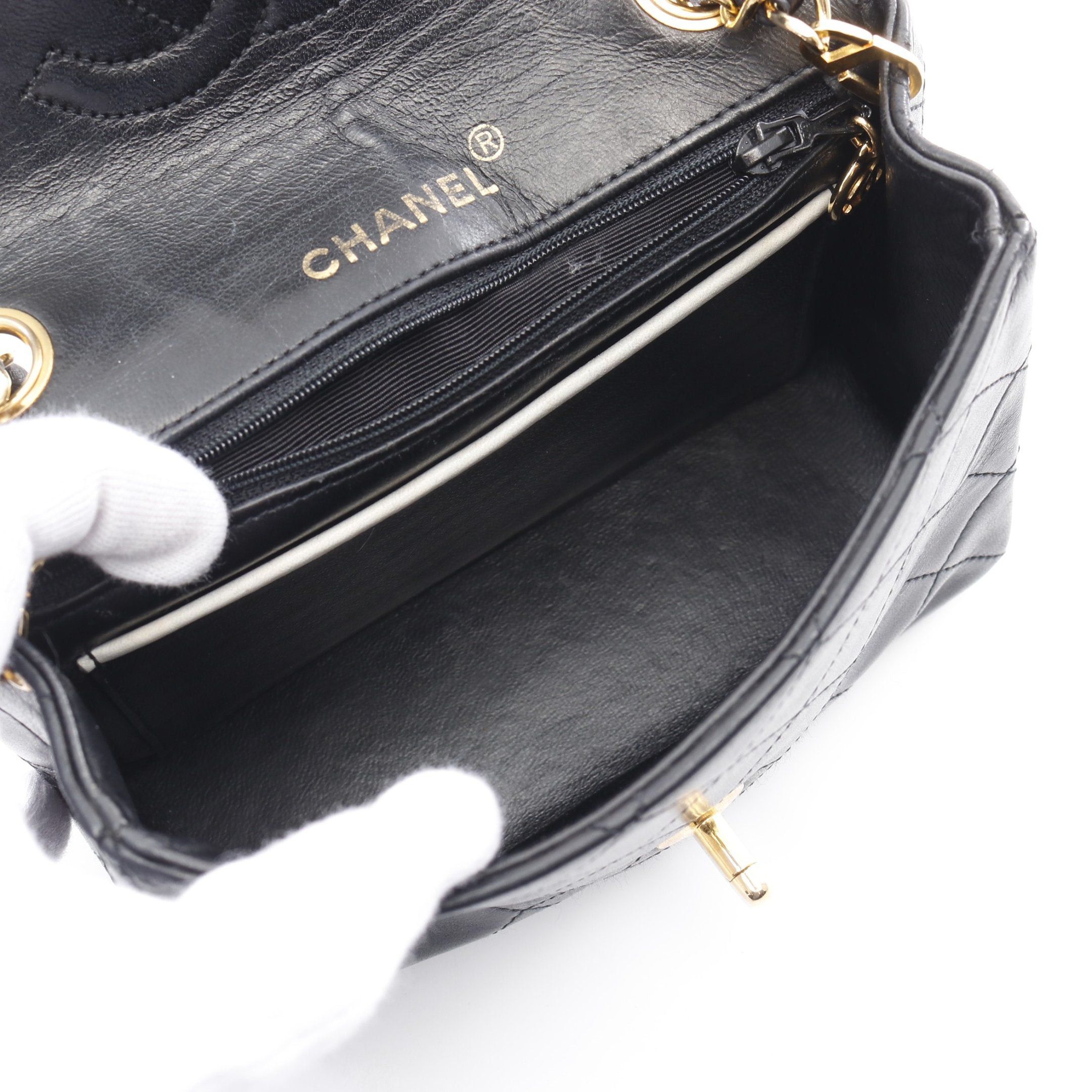 Chanel Chanel Mini Matelasse Chain Shoulder Bag Lambskin Black White Gold Hardware Bicolor Size ONE SIZE - 3 Thumbnail