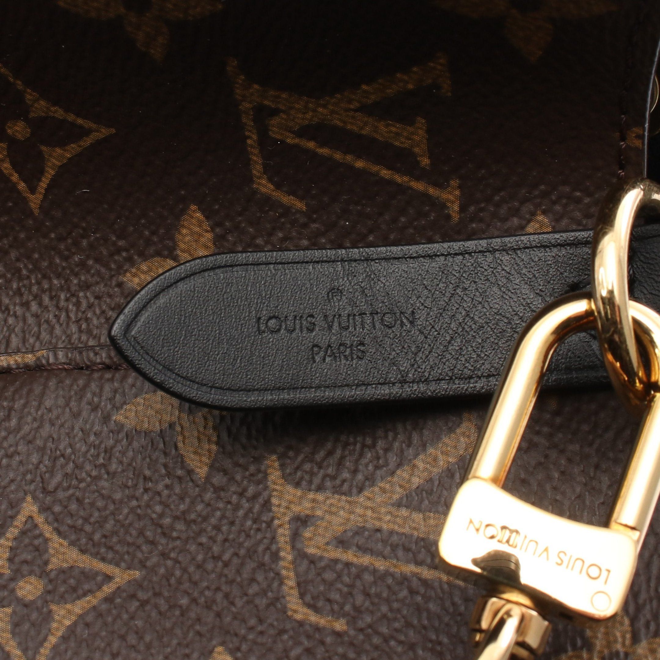 Louis Vuitton Louis Vuitton Neo Noe Monogram Noir Shoulder Bag Leather Brown Black Size ONE SIZE - 4 Thumbnail