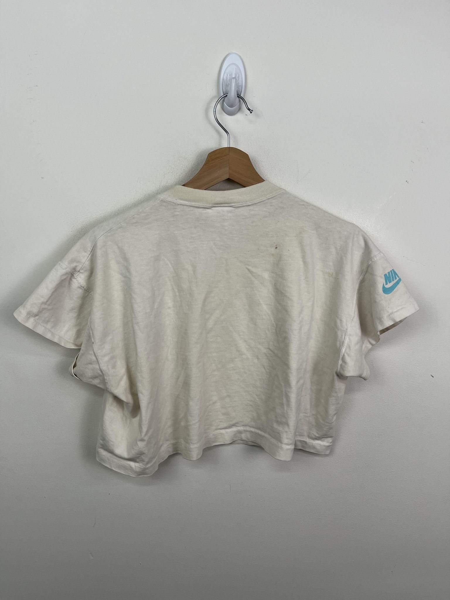 Nike Vintage 1990s Nike International Single Stitch Made in USA Crop Top Tee Shirt Size S Size US S / EU 44-46 / 1 - 4 Thumbnail