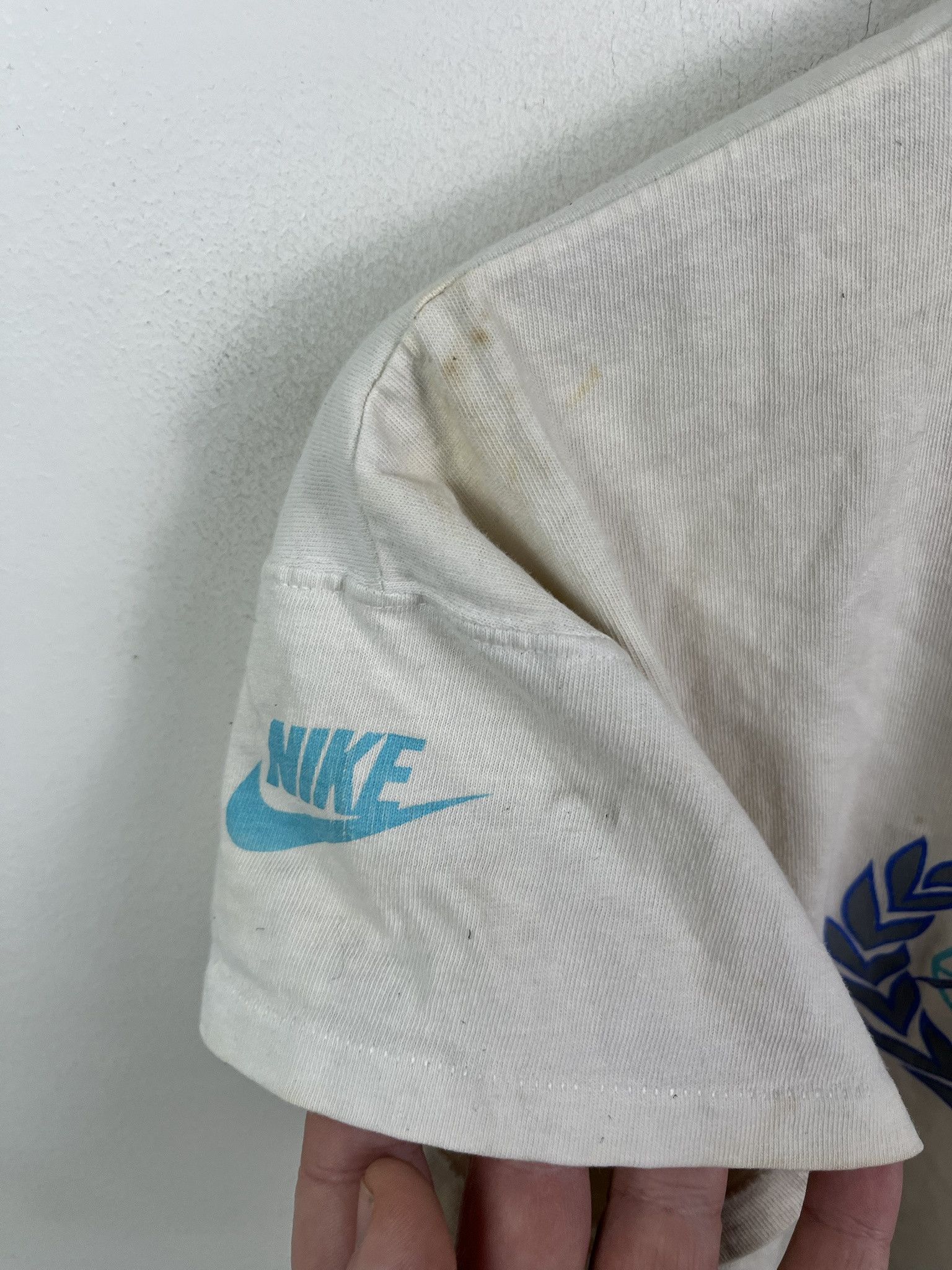 Nike Vintage 1990s Nike International Single Stitch Made in USA Crop Top Tee Shirt Size S Size US S / EU 44-46 / 1 - 3 Thumbnail