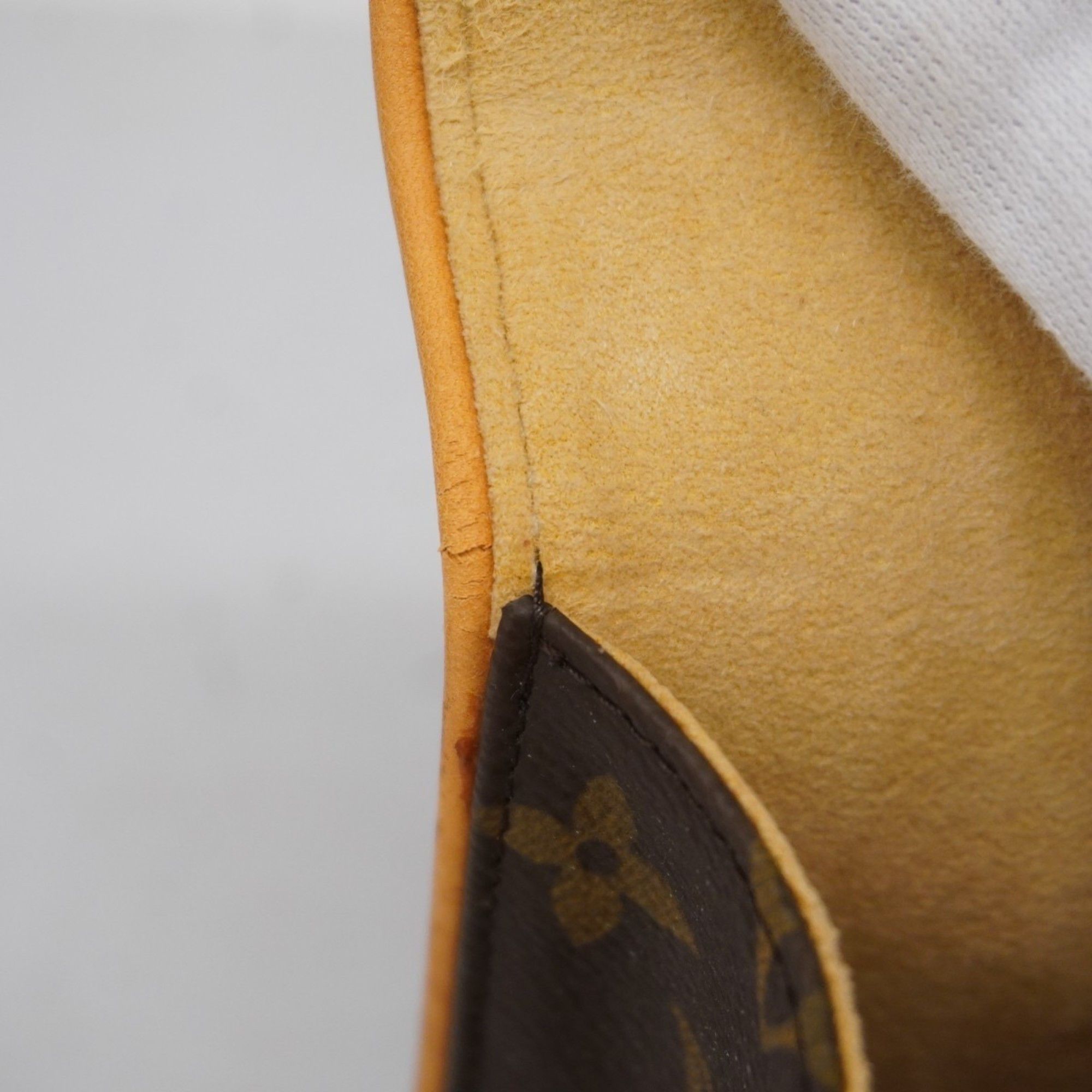 Louis Vuitton Louis Vuitton Florentine clutch Size ONE SIZE - 9 Thumbnail