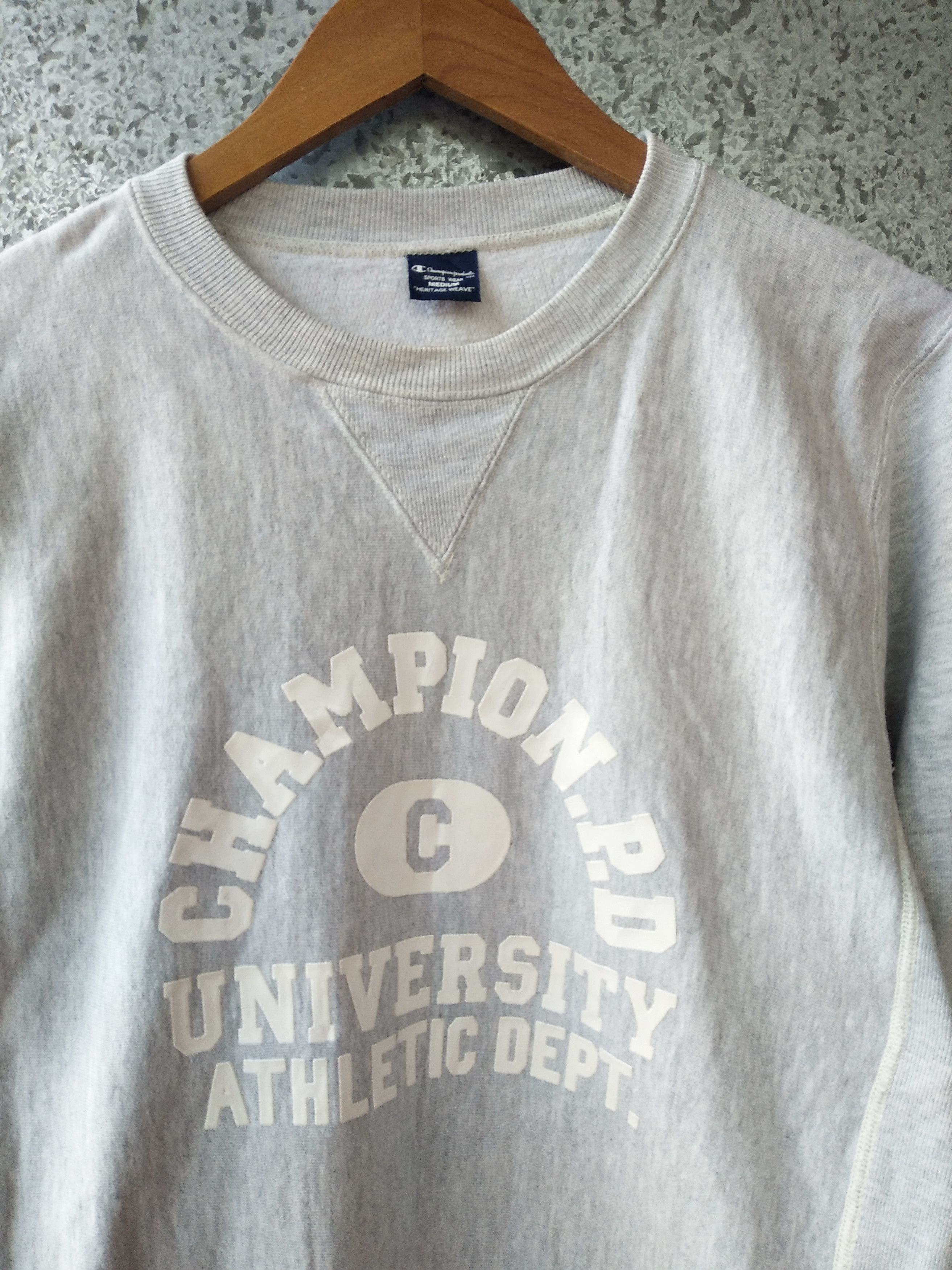 Champion 🔥VTG 90s Vtg Champion sweatshirt Champion University Size US M / EU 48-50 / 2 - 5 Thumbnail