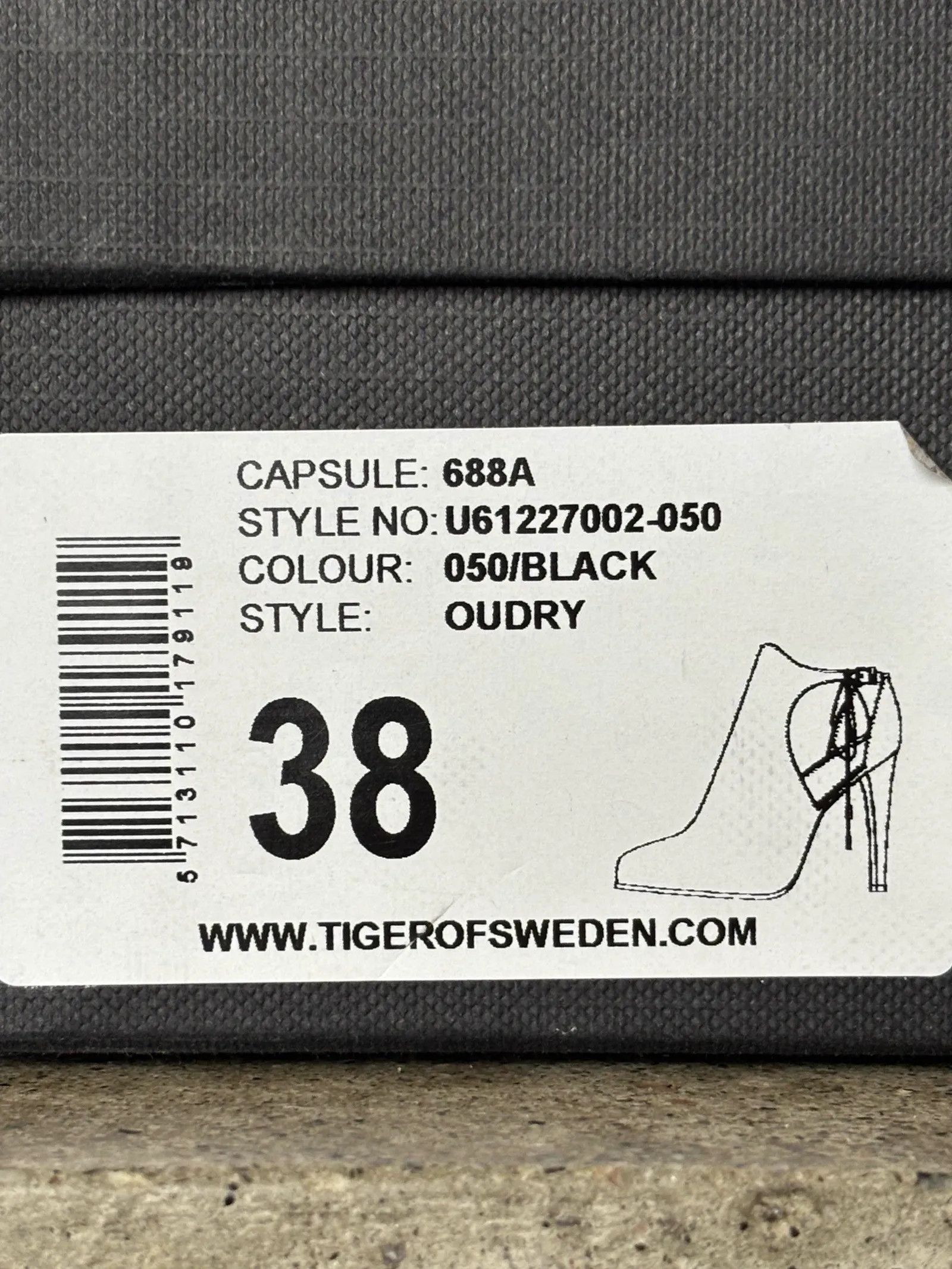Tiger of Sweden Tiger of Sweden OUDRY SHOES BLACK Heels Size US 8 / IT 38 - 3 Thumbnail