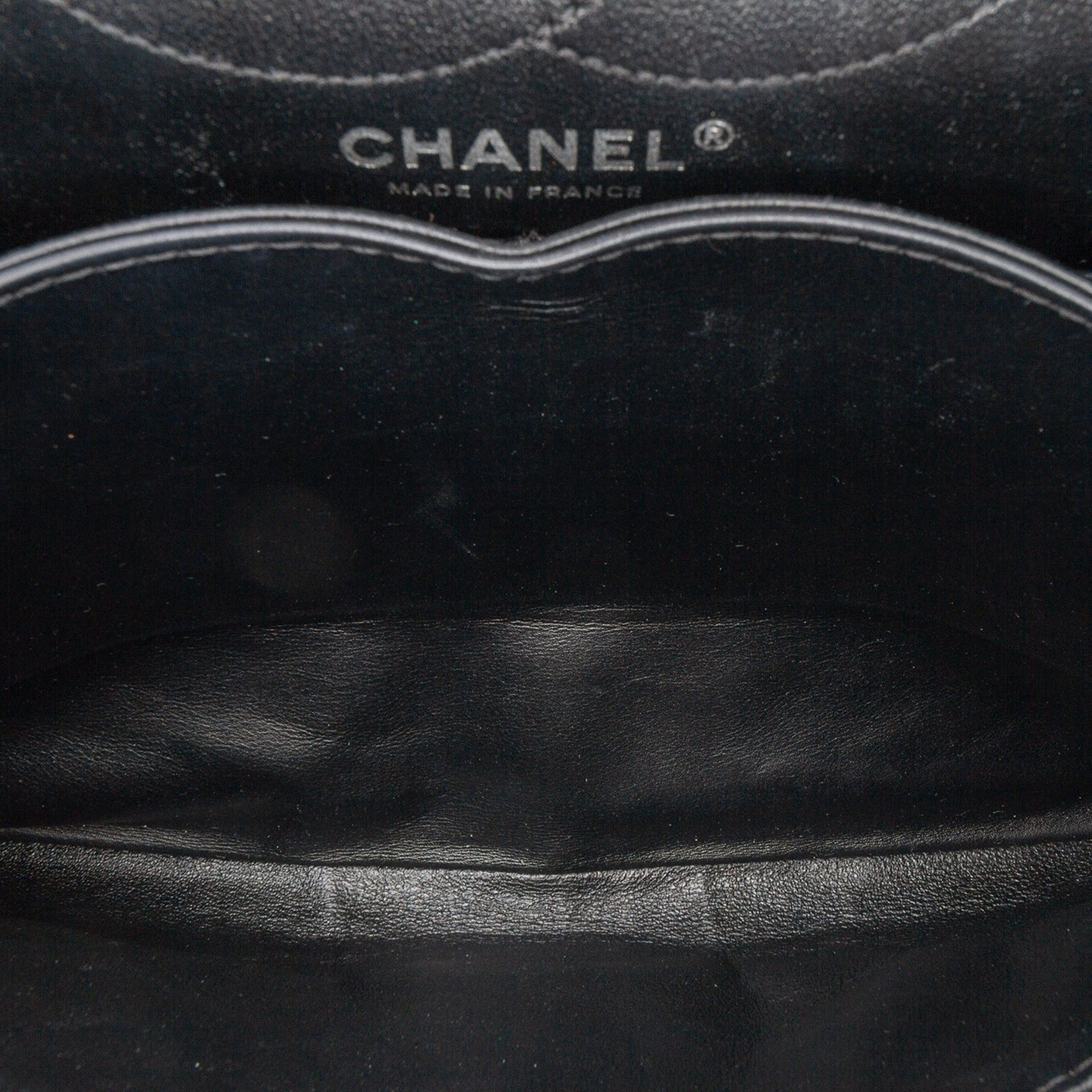 Chanel Chanel Quilted Patent Caviar 2.55 Reissue Flap 226 Black Size ONE SIZE - 5 Thumbnail