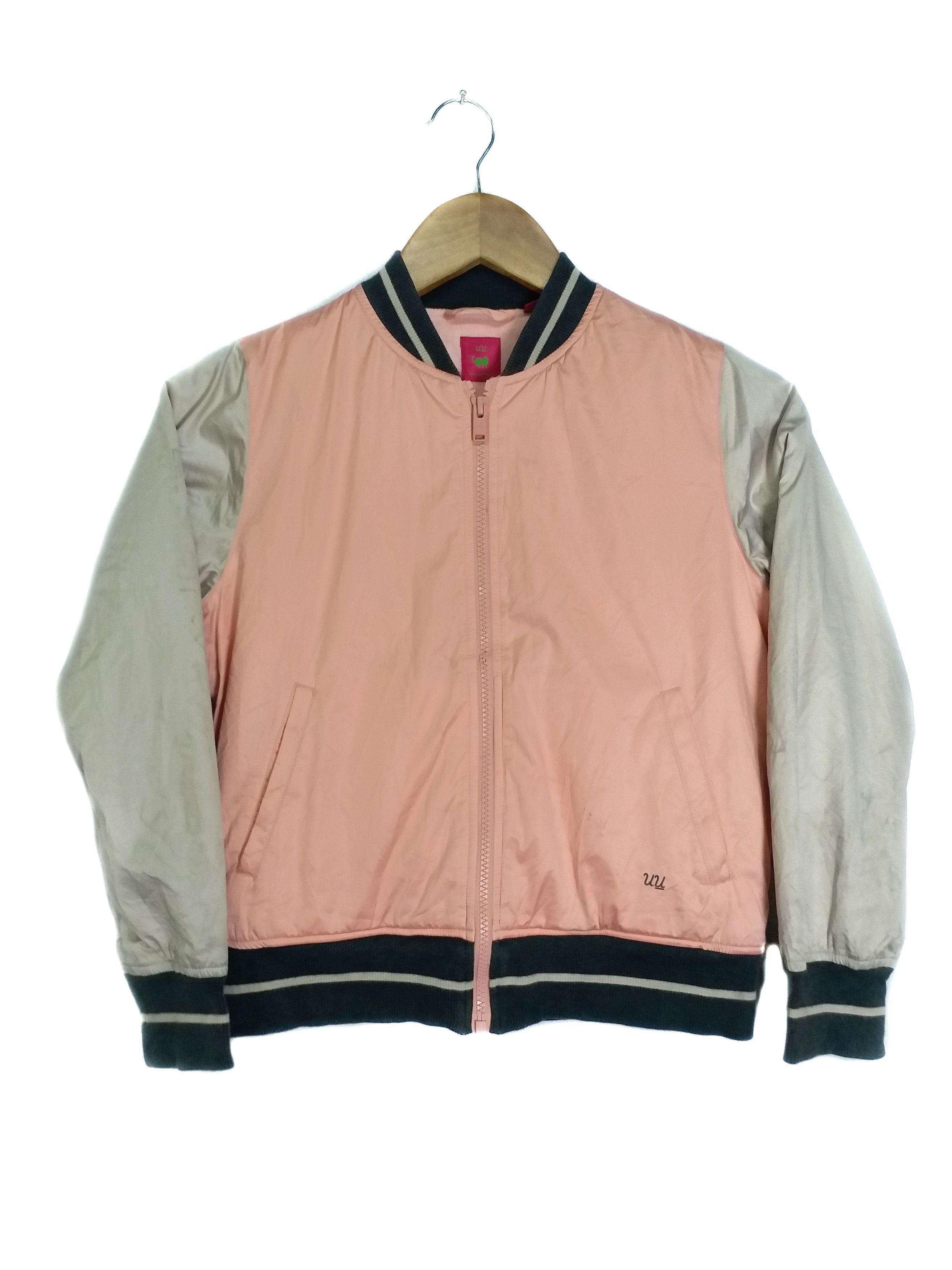 Undercover × Uniqlo 💥Kids Jacket Undercover x Uniqlo Rolling Stone Print Style Size US XXS / EU 40 - 3 Thumbnail