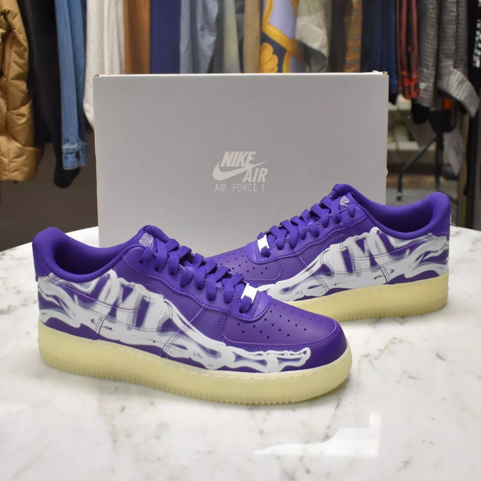 Nike Nike Air Force 1 QS Purple Skeleton Halloween 2021 Size US 9.5 / EU 42-43 - 2 Thumbnail