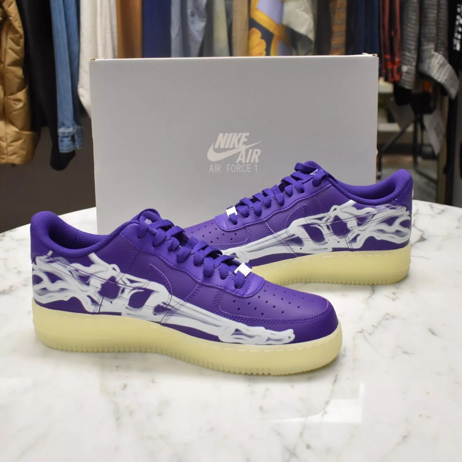 Nike Nike Air Force 1 QS Purple Skeleton Halloween 2021 Size US 9.5 / EU 42-43 - 4 Thumbnail