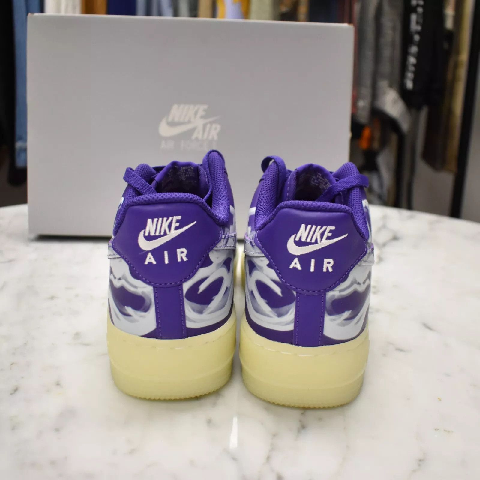 Nike Nike Air Force 1 QS Purple Skeleton Halloween 2021 Size US 9.5 / EU 42-43 - 6 Thumbnail