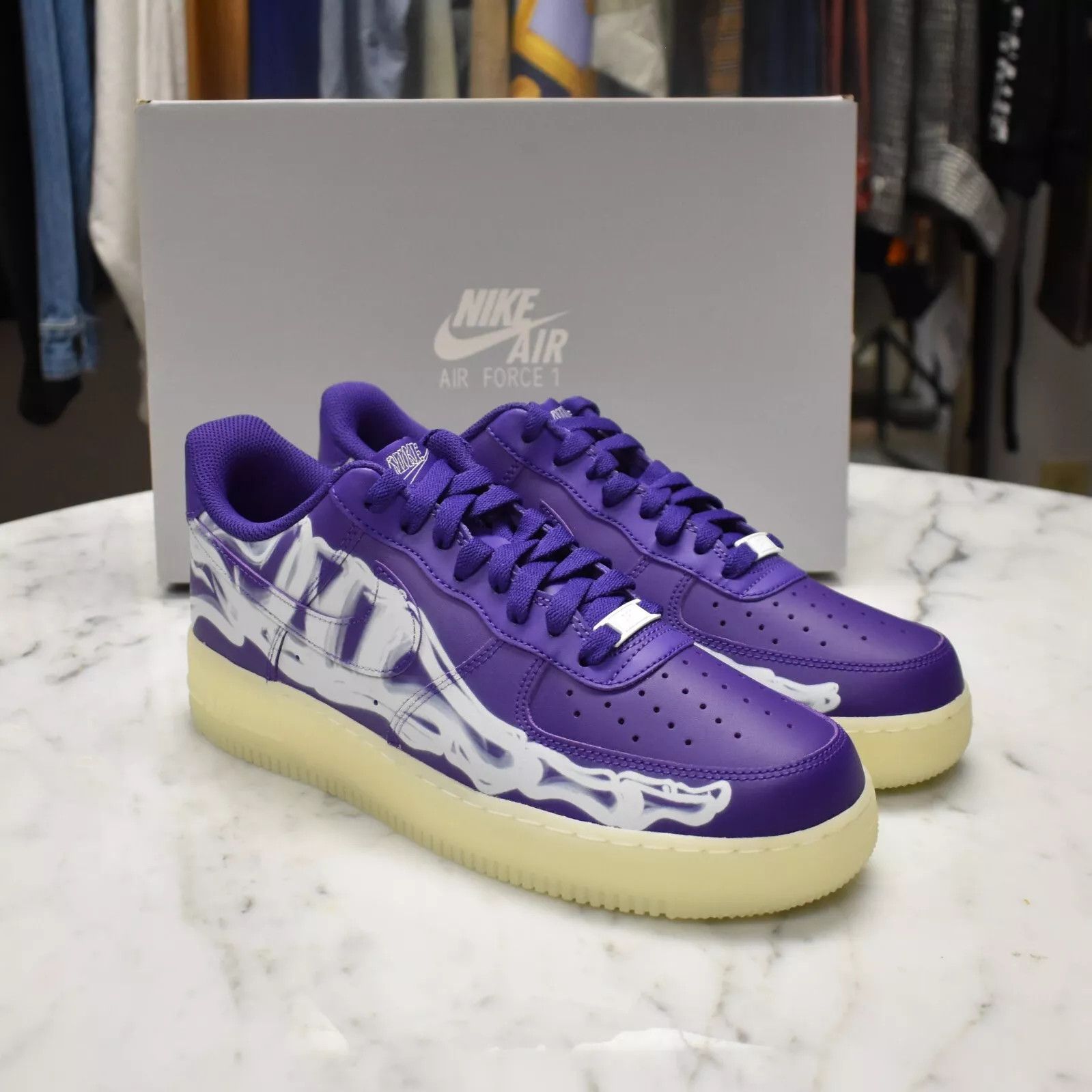 Nike Nike Air Force 1 QS Purple Skeleton Halloween 2021 Size US 9.5 / EU 42-43 - 3 Thumbnail