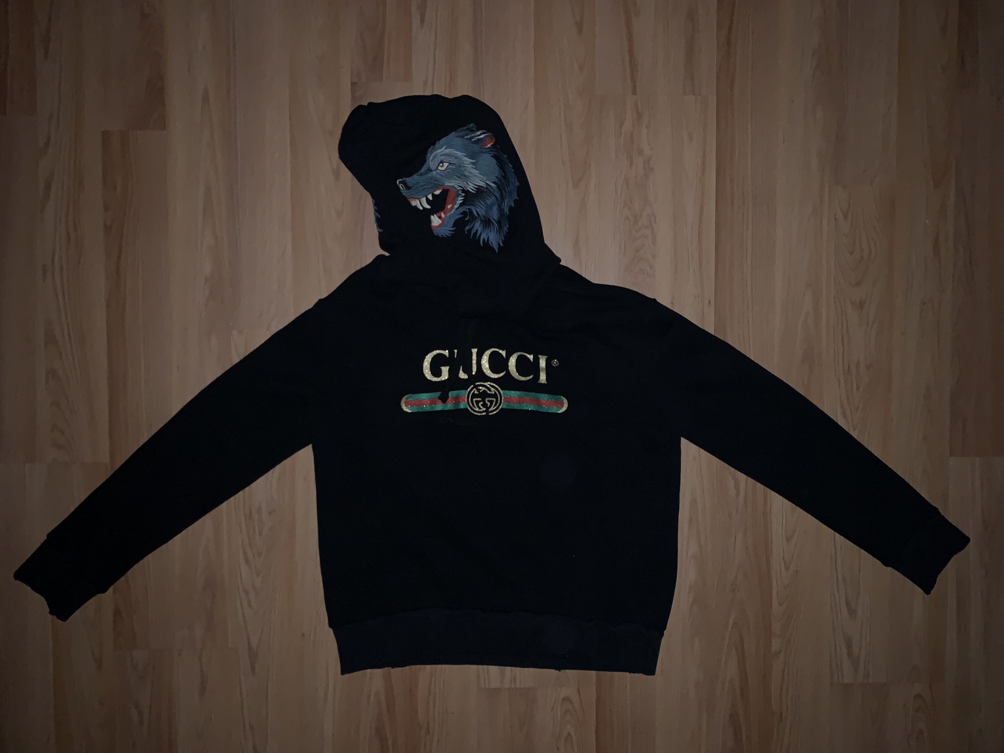 Gucci hoodie wolf on hood sale