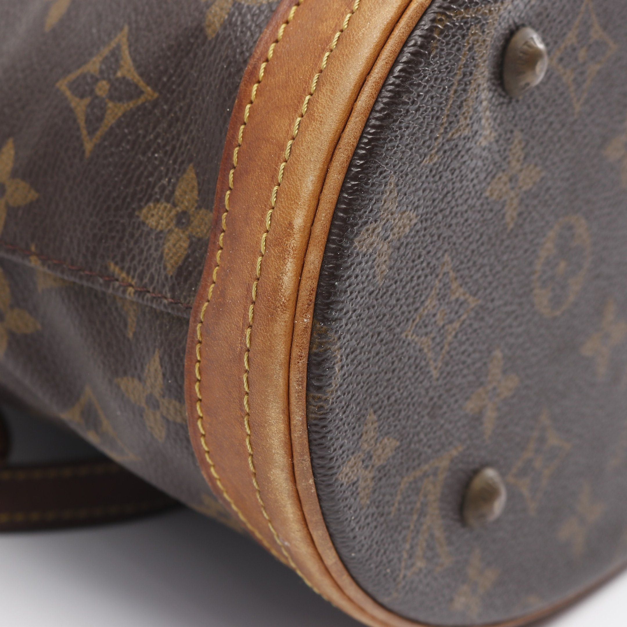 Louis Vuitton Louis Vuitton Bucket Pm Monogram Handbag Leather Brown Size ONE SIZE - 6 Thumbnail