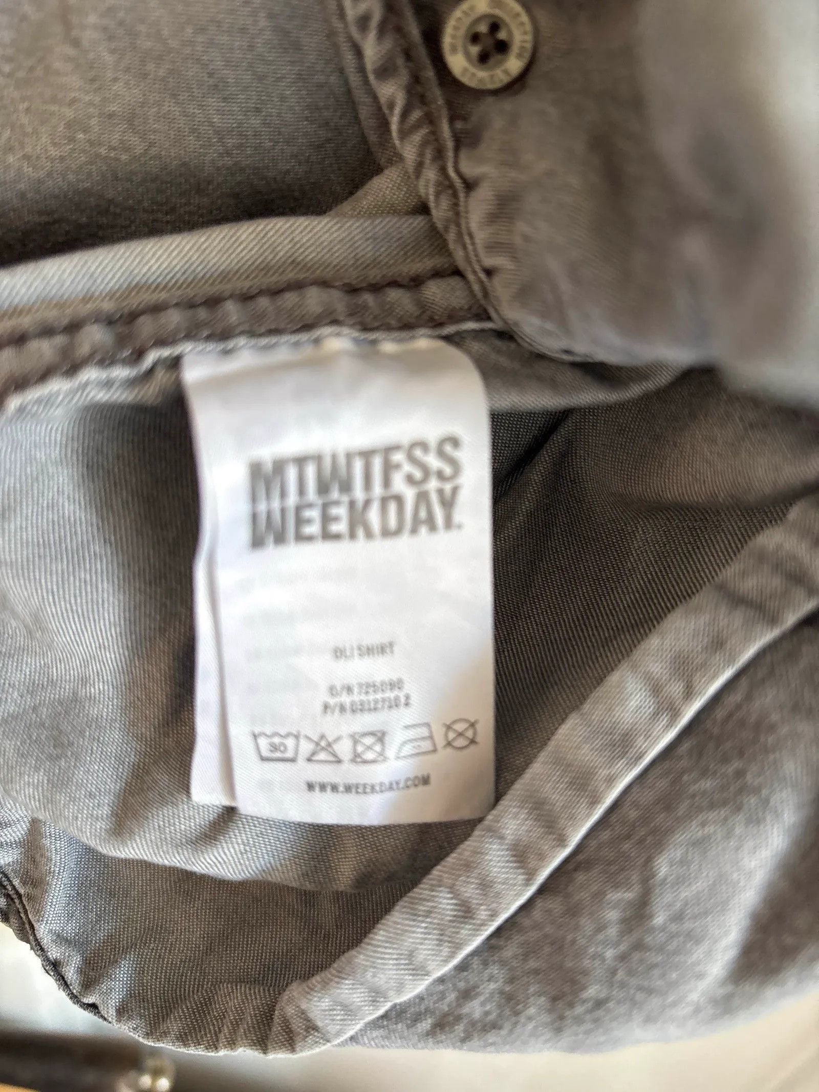 Weekday Weekday Shirt Size US L / EU 52-54 / 3 - 3 Thumbnail