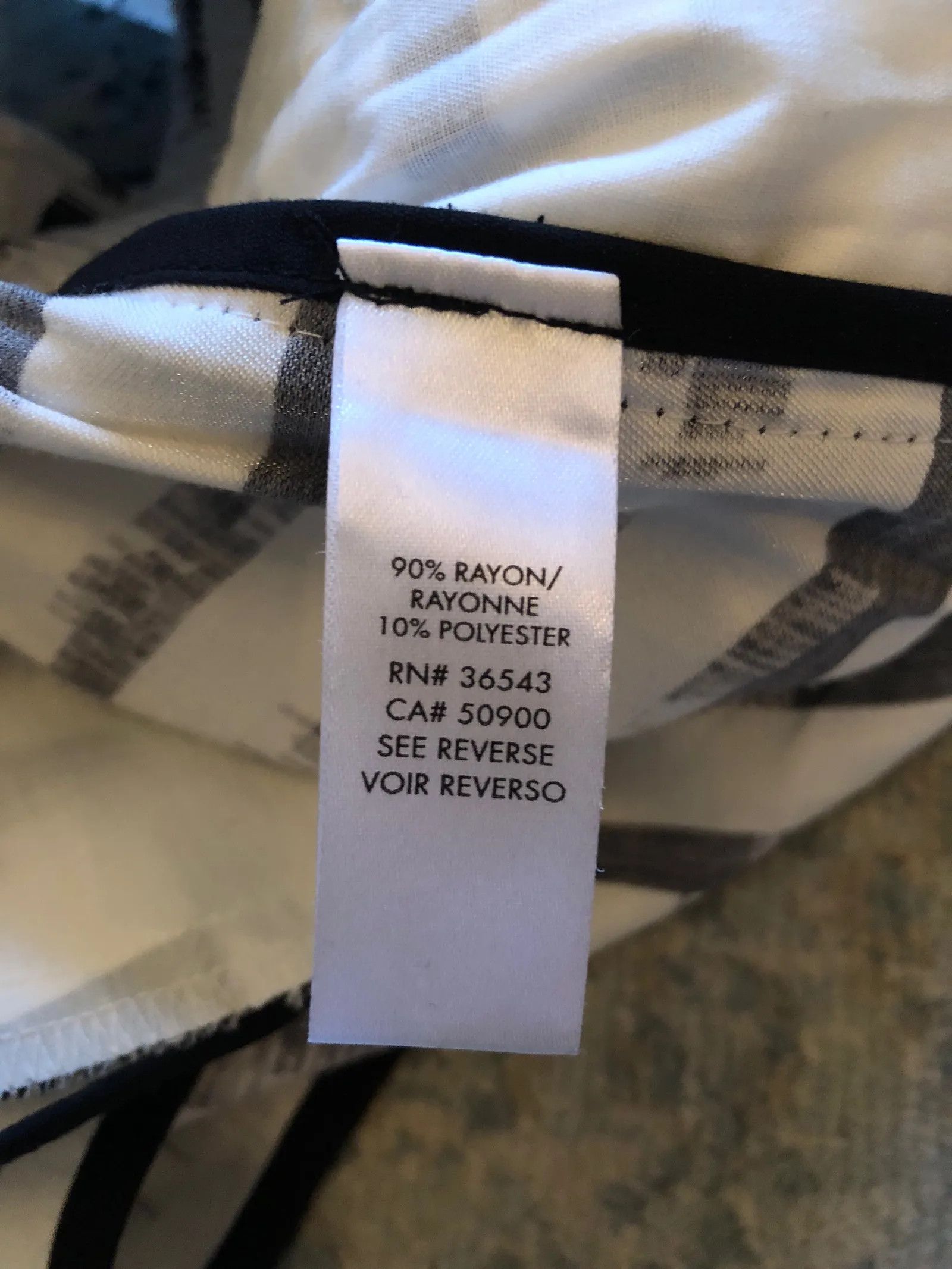 Calvin Klein Calvin Klein Skirt Size 25" / US 0 / IT 36 - 3 Thumbnail