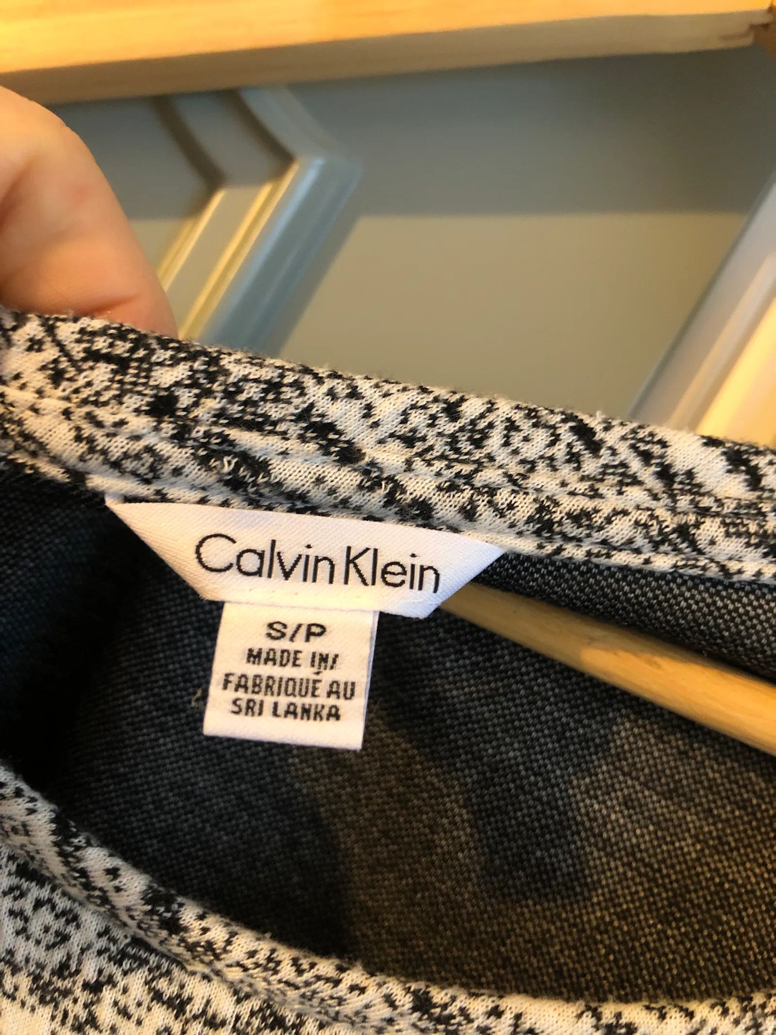 Calvin Klein Calvin Klein Top Size S / US 4 / IT 40 - 2 Thumbnail