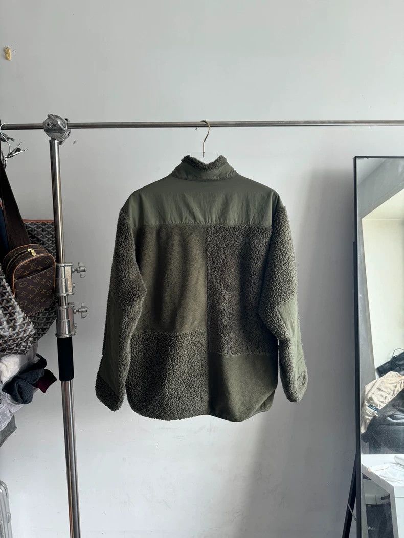 Uniqlo Uniqlo EG Fleece Jacket in Olive Green Size US L / EU 52-54 / 3 - 2 Thumbnail