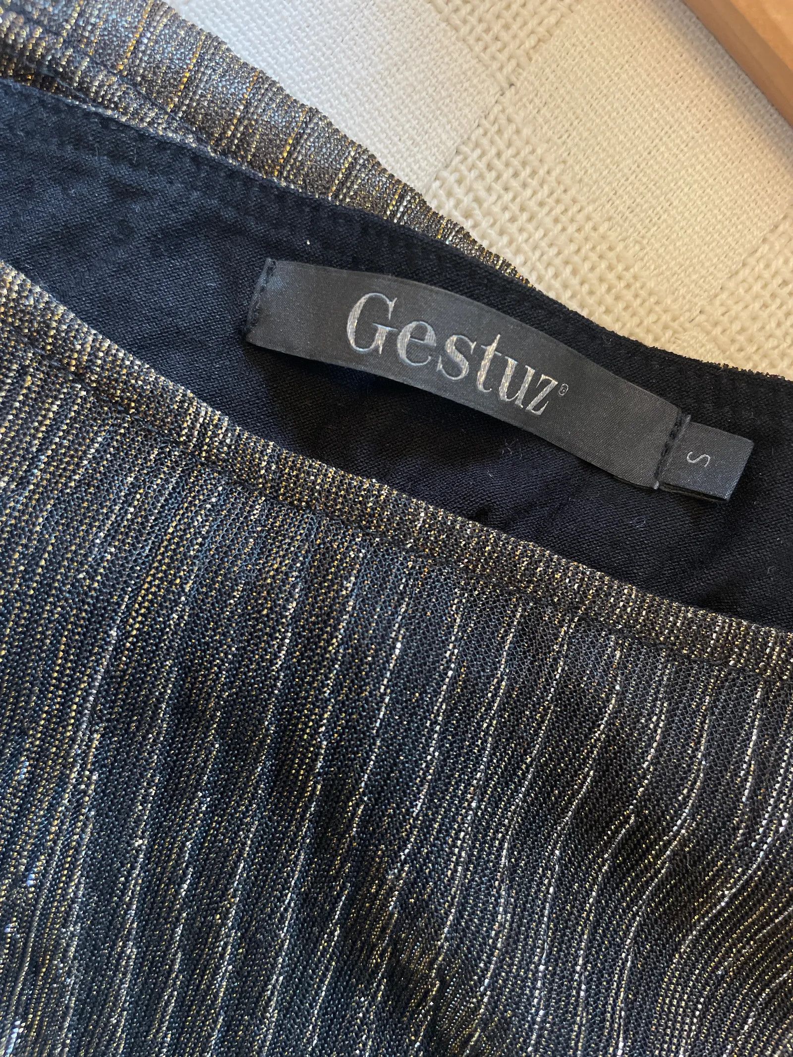 Gestuz Gestuz Top Size S / US 4 / IT 40 - 2 Thumbnail