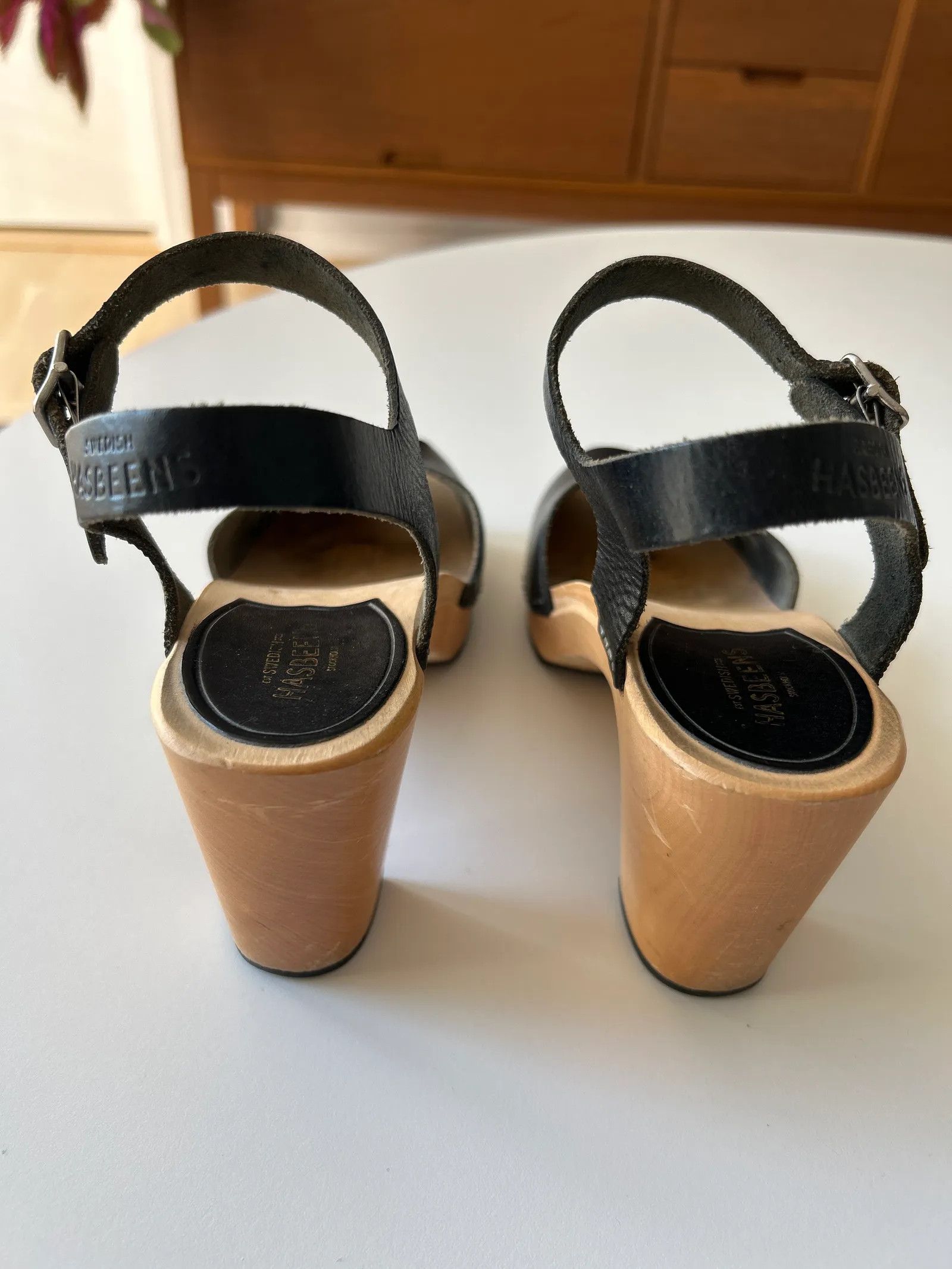 Swedish Hasbeens Swedish Hasbeens Heels Size US 7 / IT 37 - 4 Thumbnail