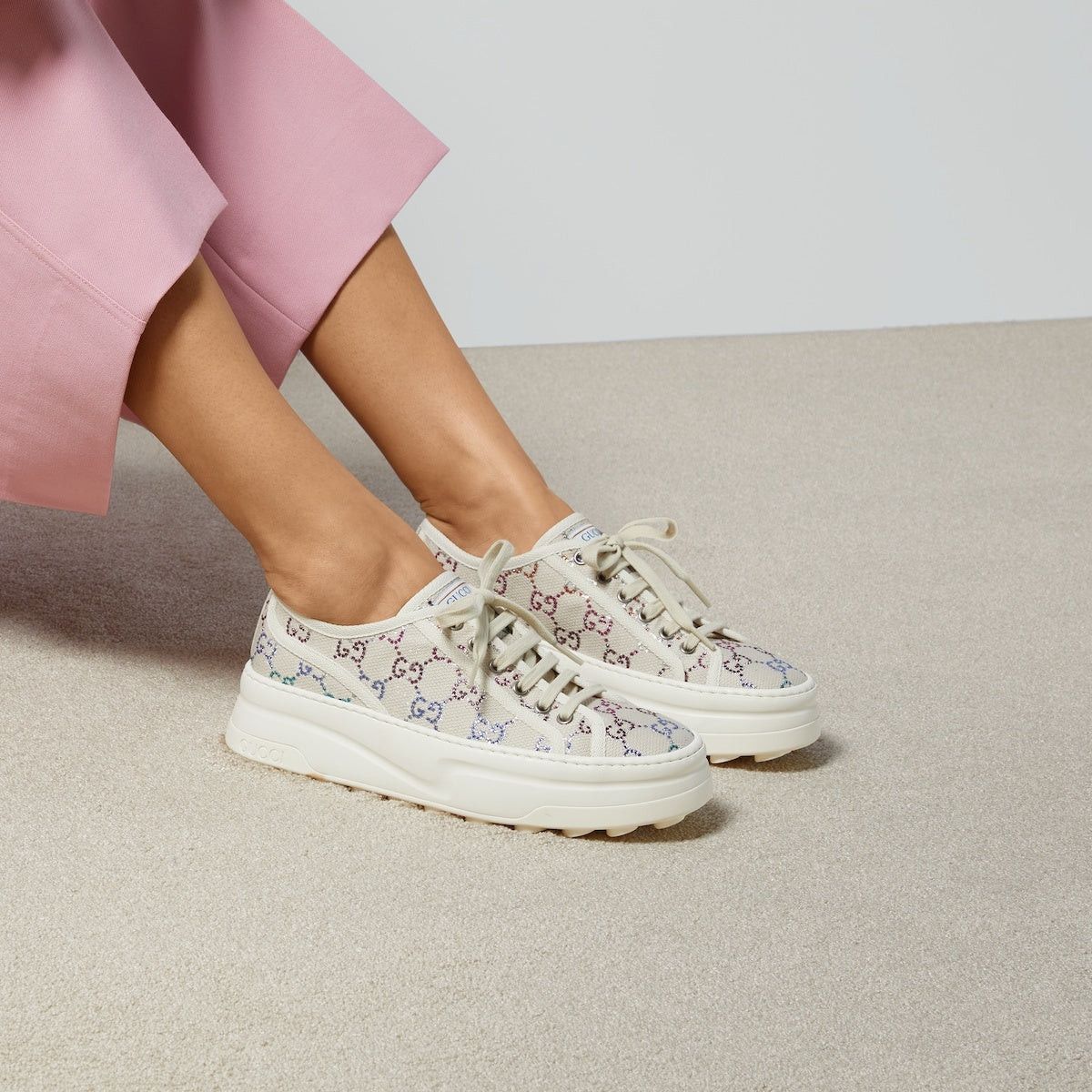 Gucci Gucci GG Crystals Lame Canvas Sneakers SIZE 35.5 Size ONE SIZE - 4 Thumbnail