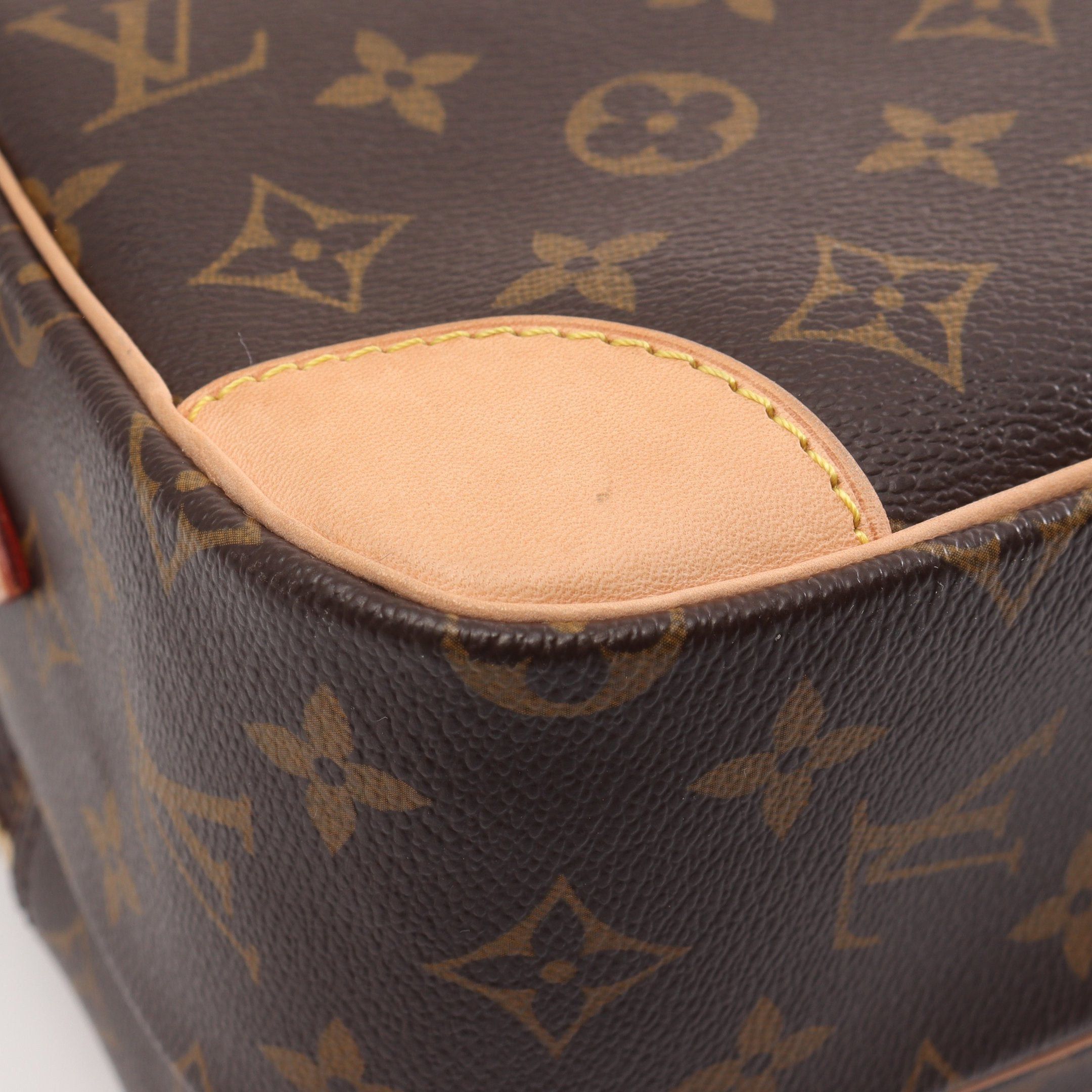 Louis Vuitton Louis Vuitton Nil Monogram Shoulder Bag Leather Brown Size ONE SIZE - 7 Thumbnail