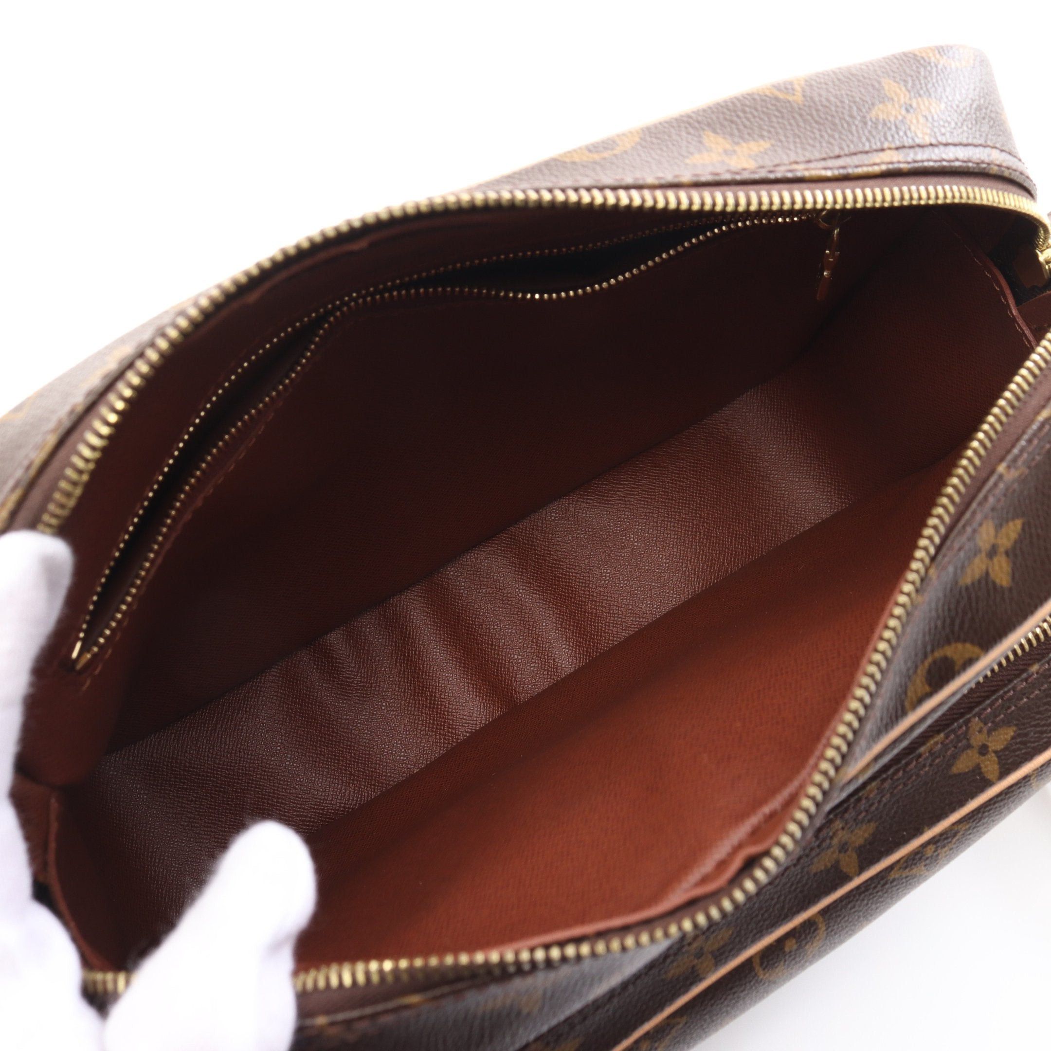 Louis Vuitton Louis Vuitton Nil Monogram Shoulder Bag Leather Brown Size ONE SIZE - 3 Thumbnail