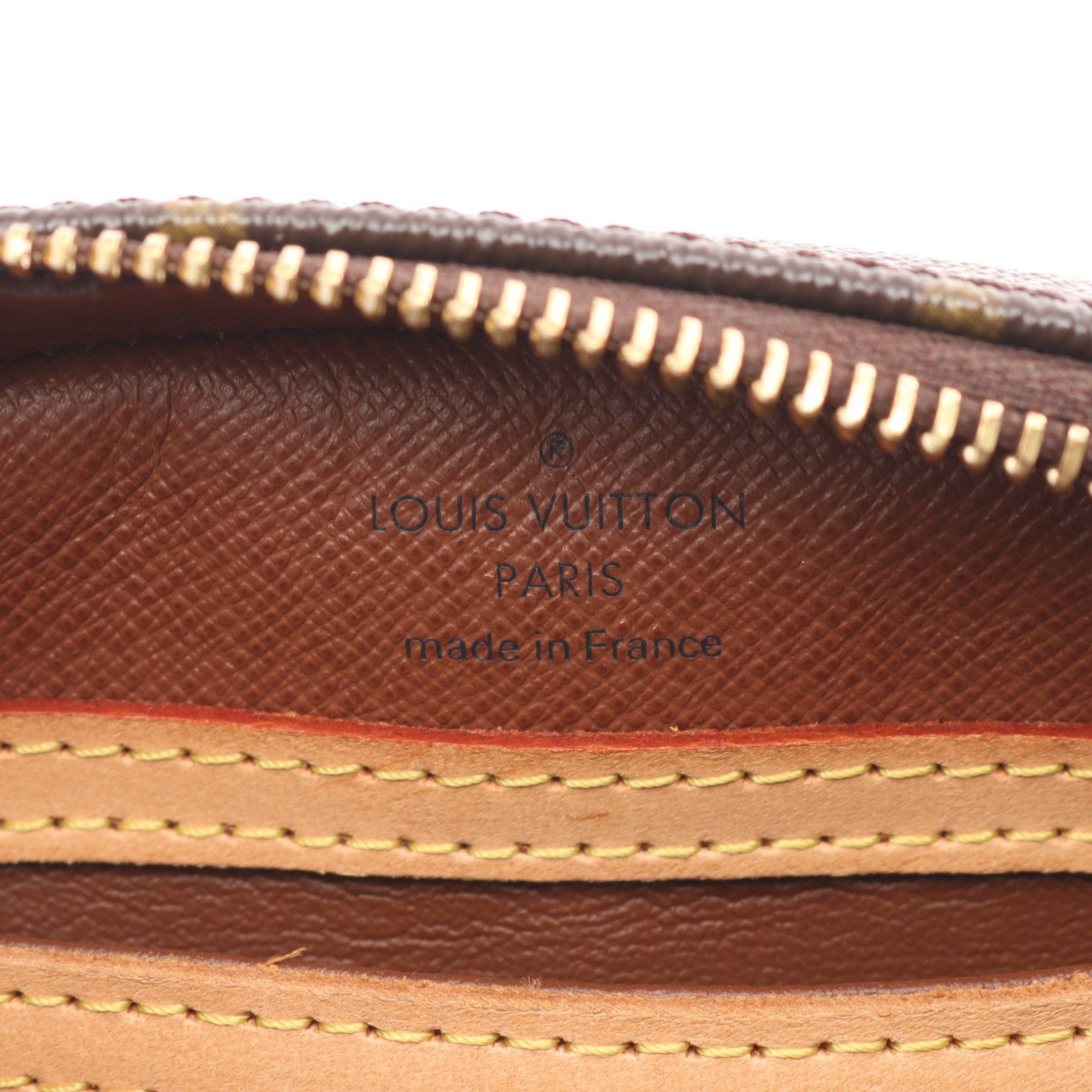Louis Vuitton Louis Vuitton Blower Monogram Shoulder Bag Leather Brown Size ONE SIZE - 4 Thumbnail