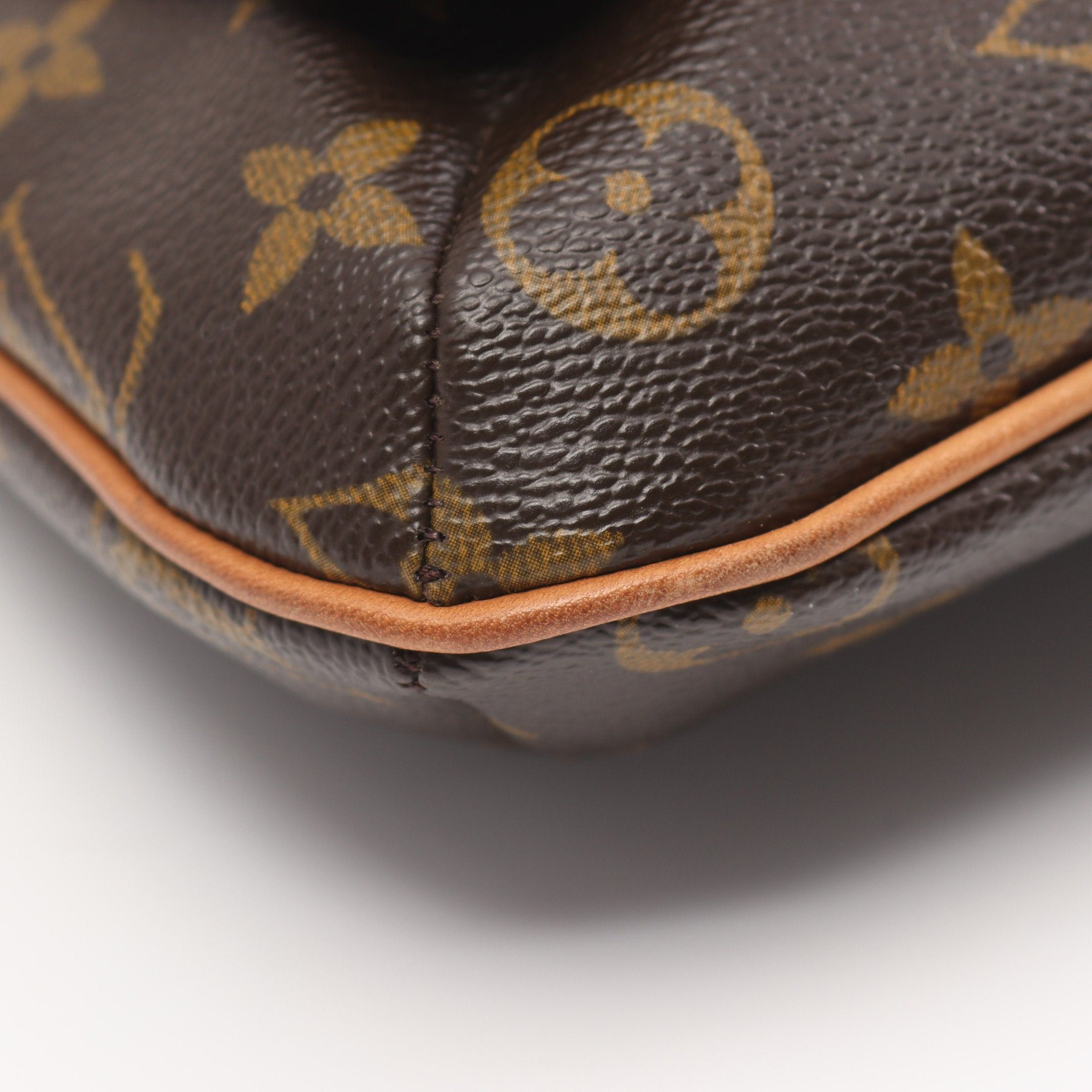 Louis Vuitton Louis Vuitton Musette Salsa Long Strap Monogram Shoulder Bag Leather Brown Size ONE SIZE - 6 Thumbnail