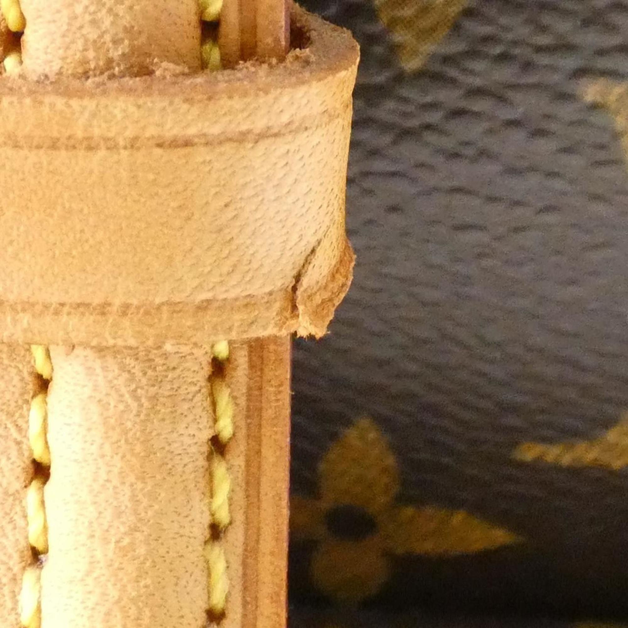 Louis Vuitton Louis Vuitton Multiple cité shoulder Size ONE SIZE - 8 Thumbnail